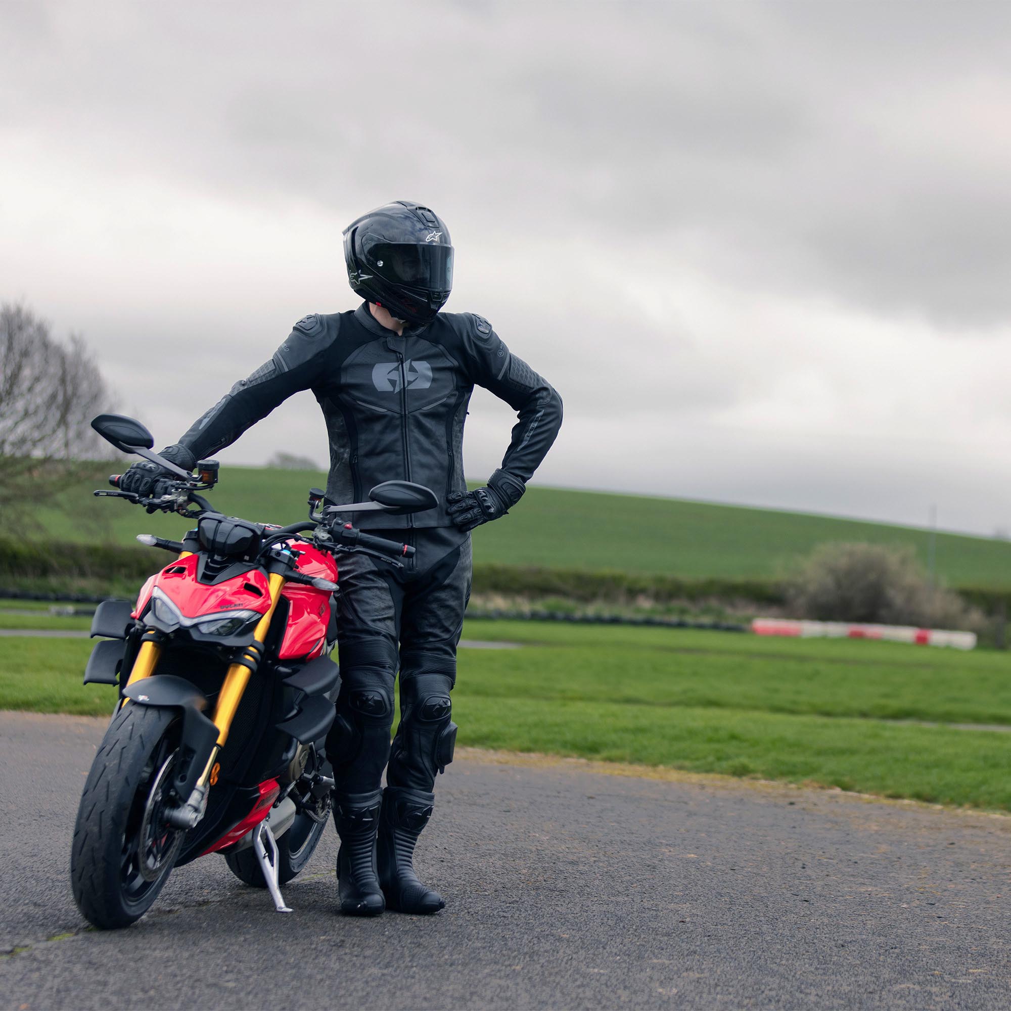 Oxford Nexus 1.0 Motorrrad Lederhose schwarz/weiß 52 Abbildung 11