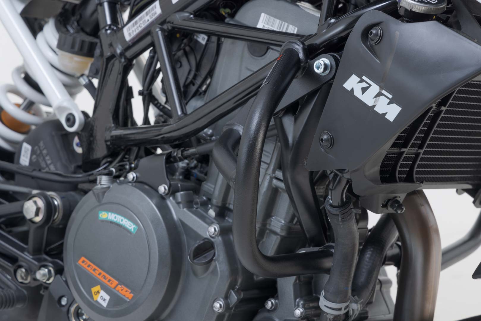 SW-Motech Crash bar - Negru. KTM 390 Duke (13-23). Figura 5
