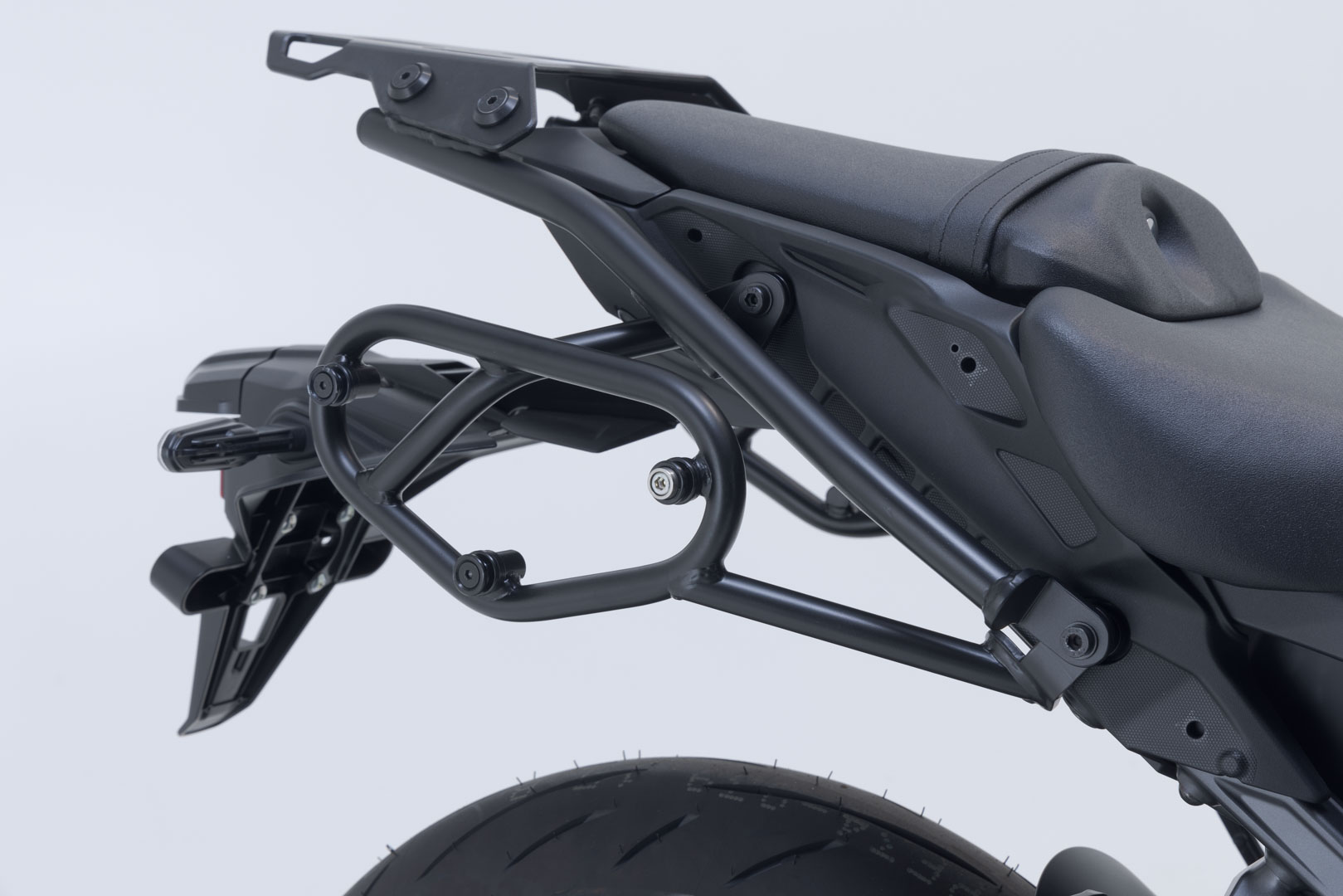SW-Motech SLC sidohållare höger - Yamaha MT-09 (23-). Figur 4