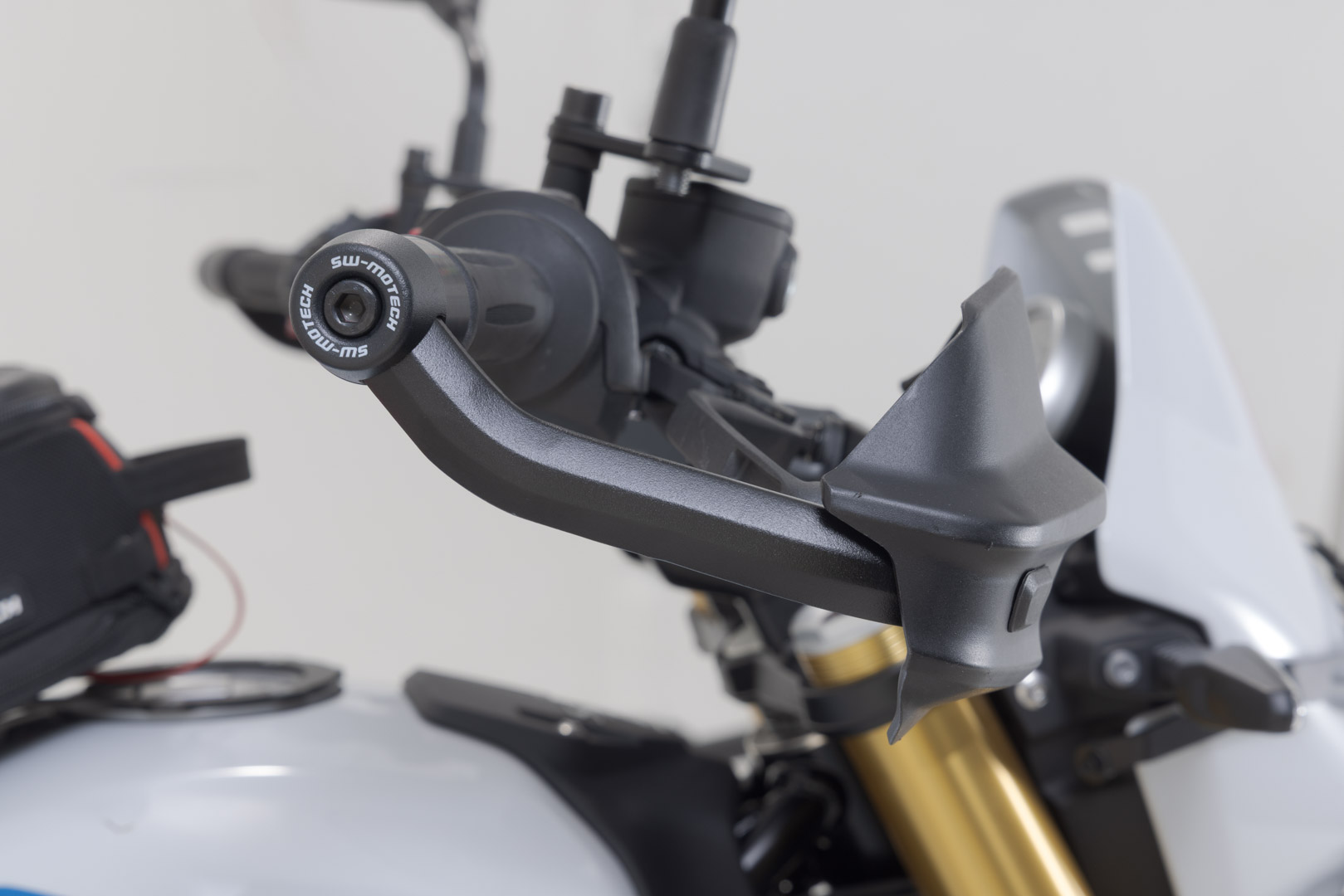 Kit de protecție SW-Motech Adventure - Negru. Modelele BMW R nineT (16-), modelele R 12. Figura 5