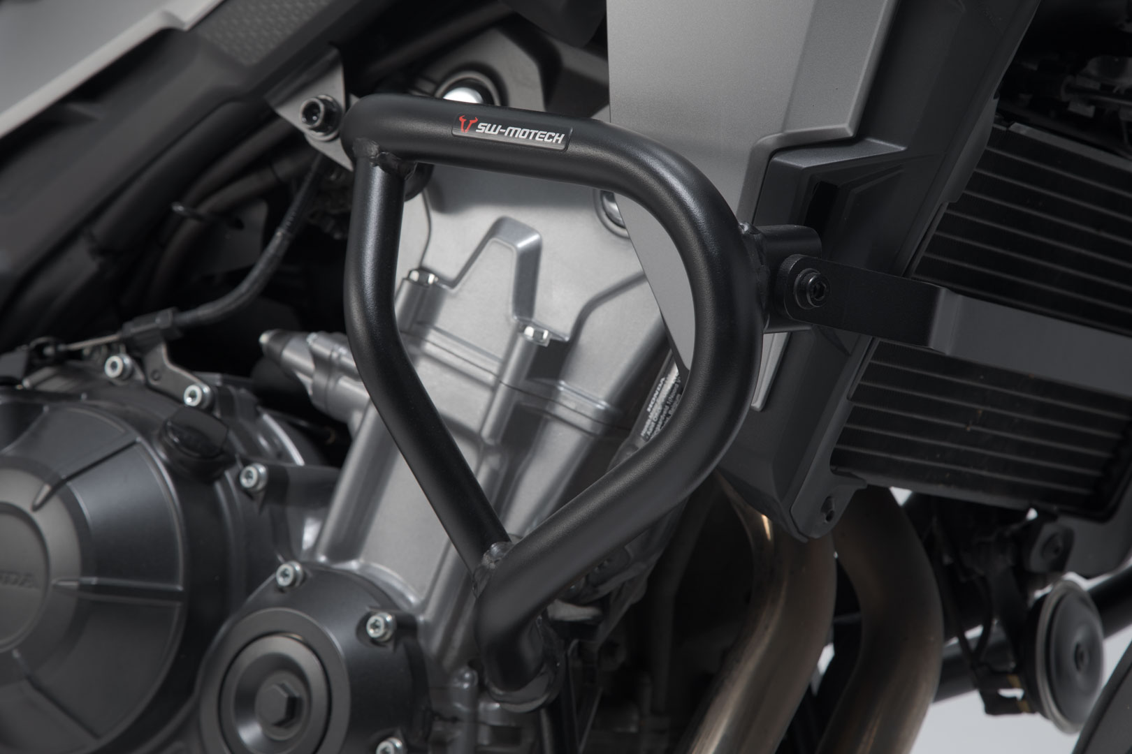 Setul SW-Motech Adventure Protecție - Honda CB500X (18-). Figura 2