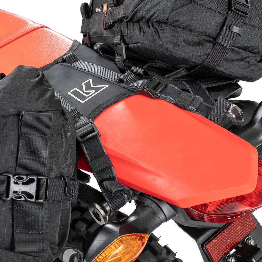 Kriega OS-Base Honda CRF300 Monteringssystem Figur 8