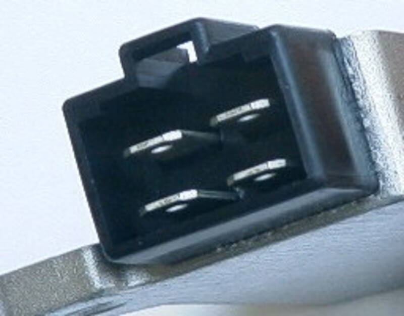 Tourmax Regulator - Yamaha Figur 4