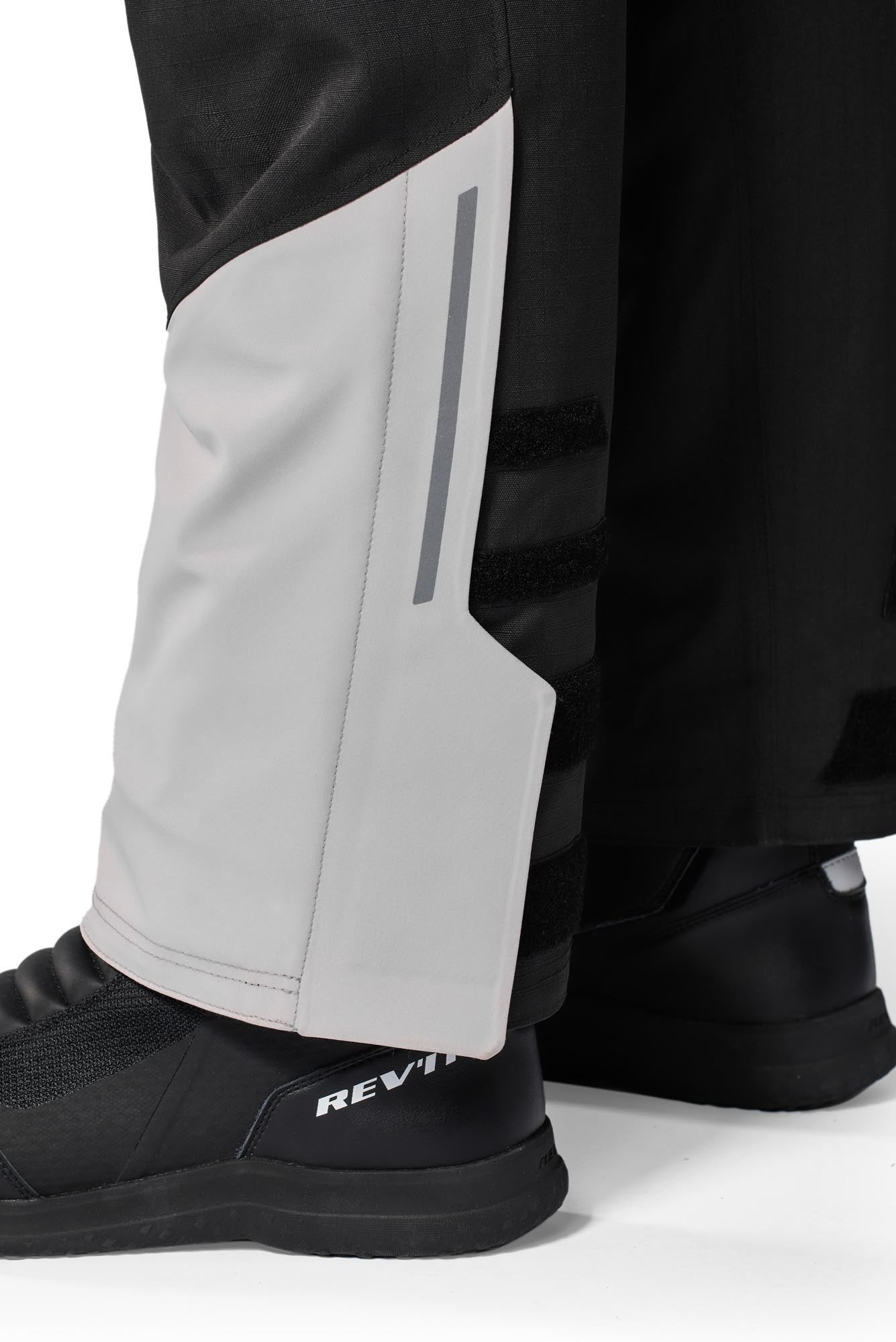Revit Offtrack 3 H2O waterproof Motorcycle Textile Pants silver/black Short S Figure 17