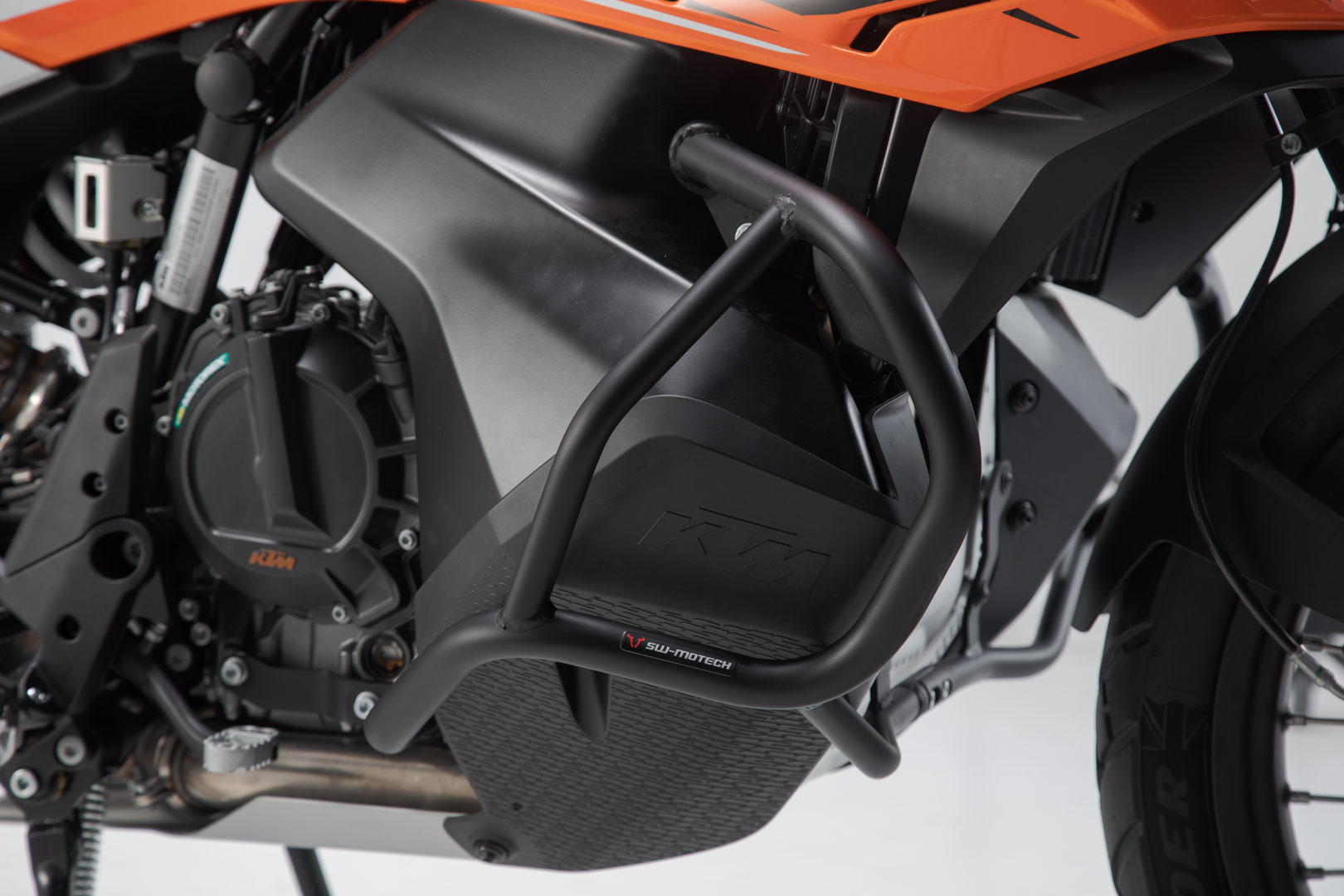 SW-Motech Crash bar - Negru. KTM 790 Adventure / 790 Adventure R (19-). Figura 1 SW-Motech Crash bar - Negru. KTM 790 Adventure / 790 Adventure R (19-). Figura 1