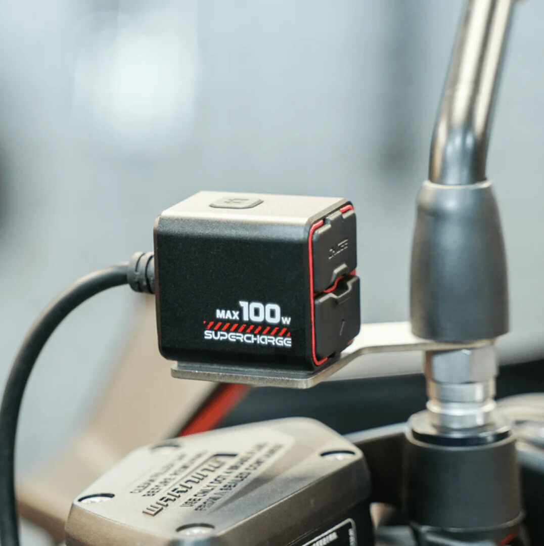 CHIGEE MFP0094 TR100 2-vägs USB A/C snabbladdare Figur 3