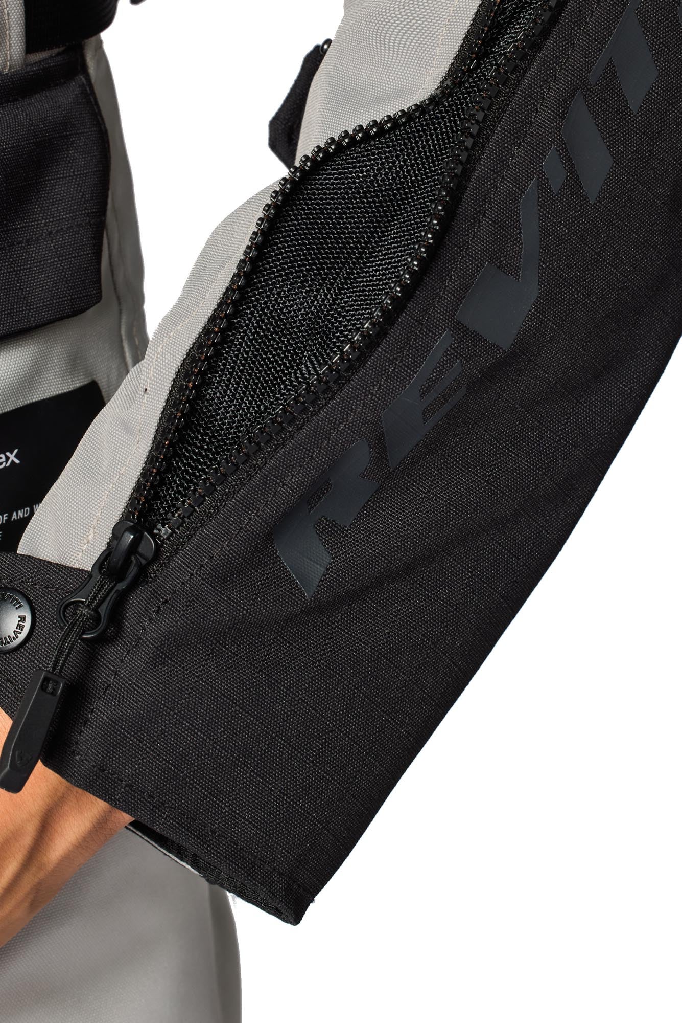 Revit Outback 5 H2O waterproof Ladies Motorcycle Textile Jacket silver/black 44 Figure 9