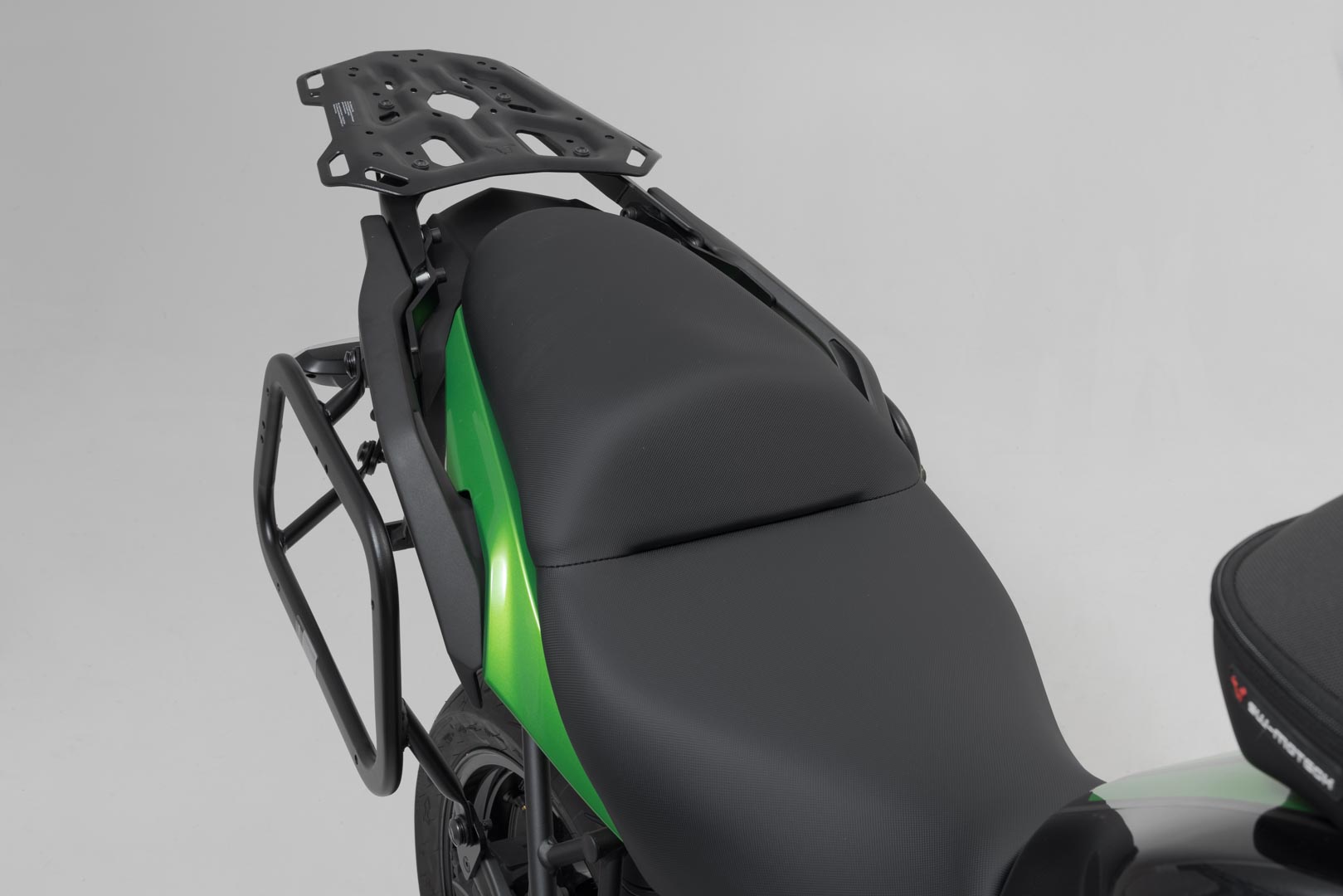 Portavione laterale SW-Motech EVO - Negru. Kawasaki Versys 650 (14-). Figura 5