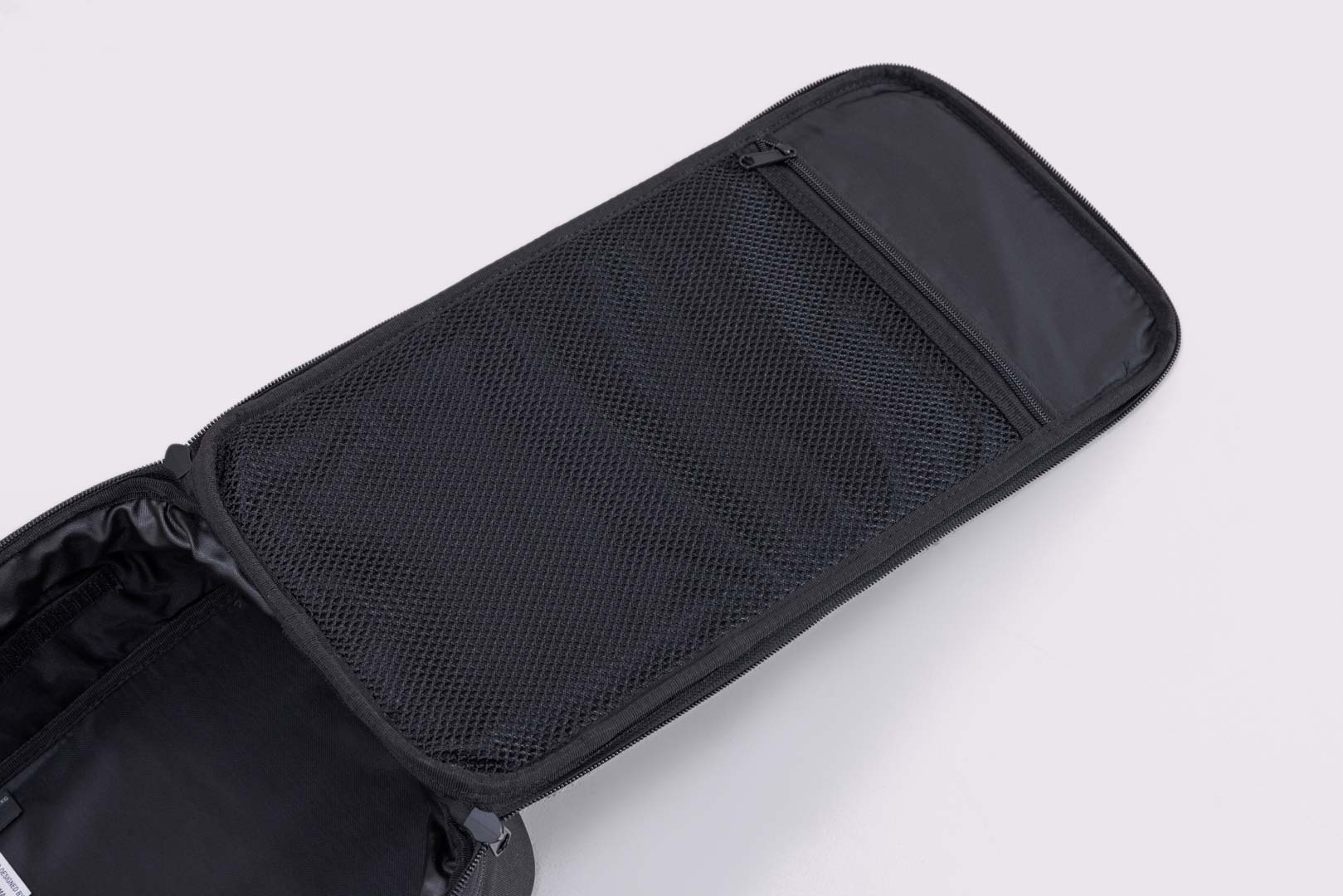 Sacul de expansiune SW-Motech TRAX M/L - Pentru carcasele laterale TRAX. 8-14 l. Rezistent la apă. Figura 5