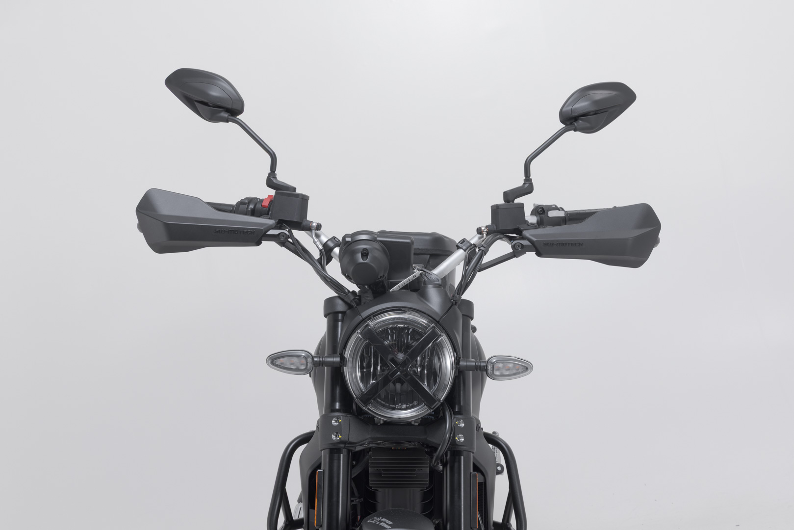 Kit SW-Motech Sport de protecție de mână - Negru. Ducati Scrambler (14-). Figura 2