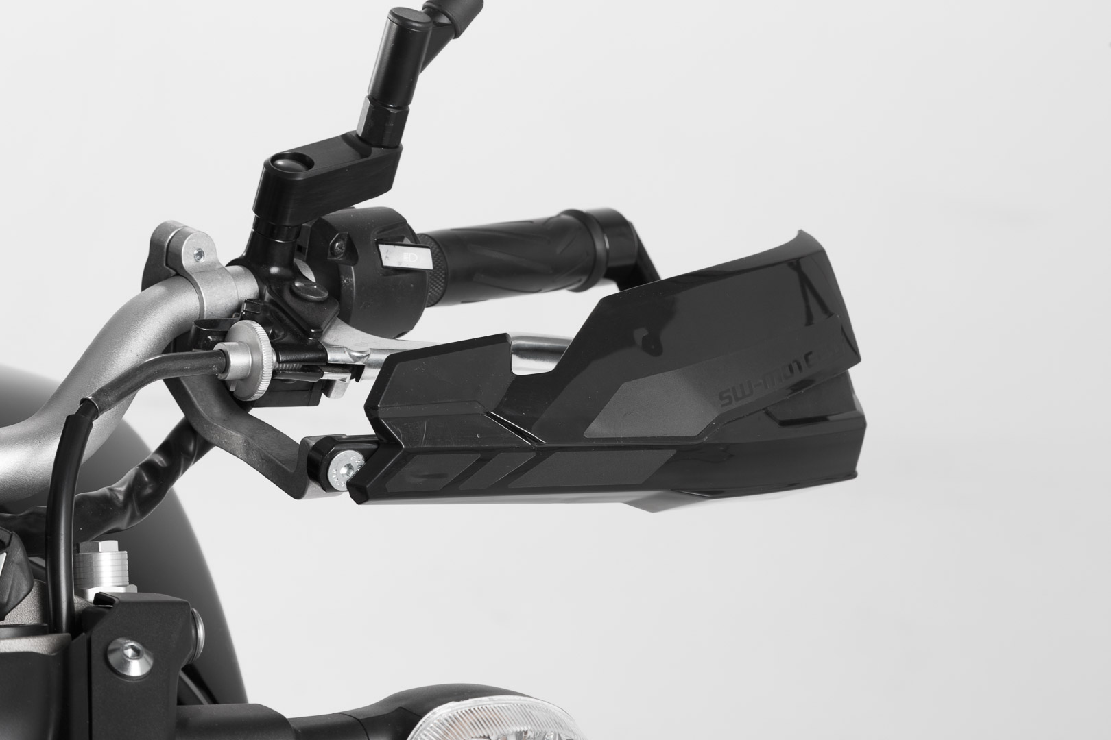 SW-Motech KOBRA Kit de apărătoare de mână - Negru. Yamaha MT-09 (13-20), XSR700/900. Figura 2