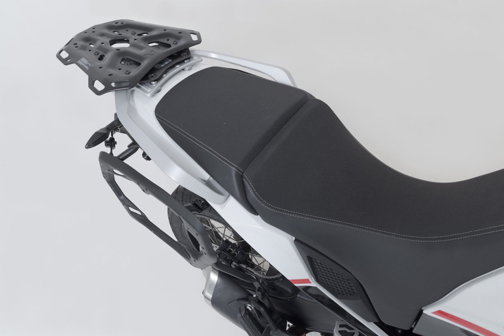 SW-Motech Adventure set TRAX ADV - Silver. Moto Morini X-Cape (21-). Figure 4