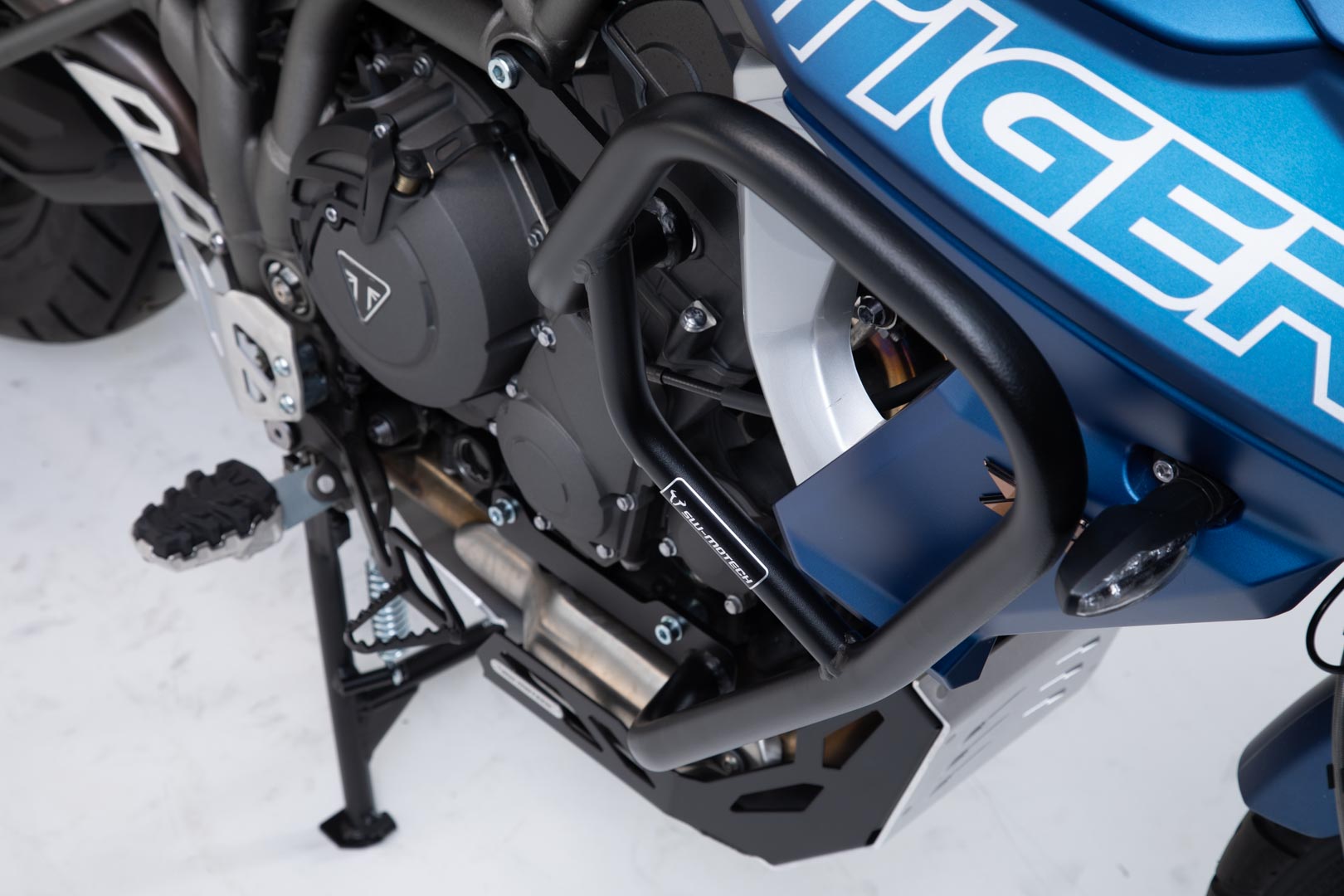 SW-Motech Crash bar - Negru. Modelele Triumph Tiger 800 (15-). Figura 3
