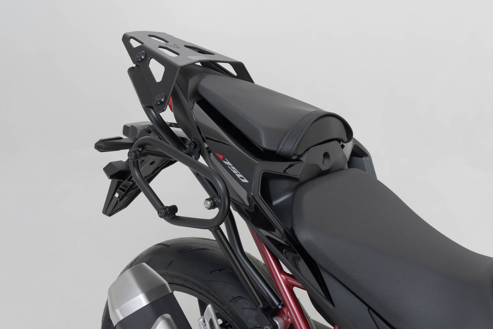 SW-Motech STREET-RACK - Negru. Honda CB750 Hornet (22-). Figura 2