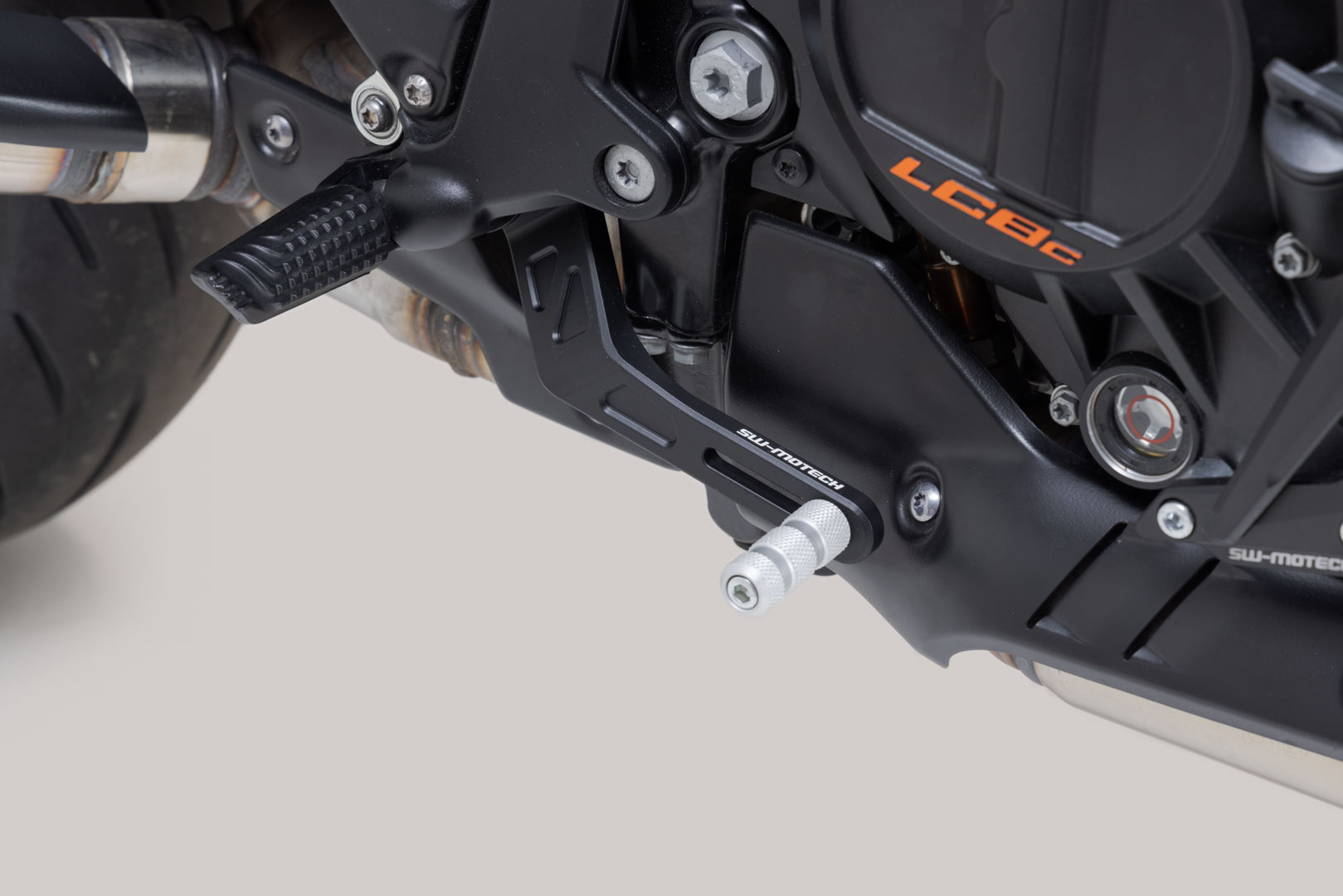 Pedale de frână SW-Motech - KTM 990 Duke (23-). Figura 1