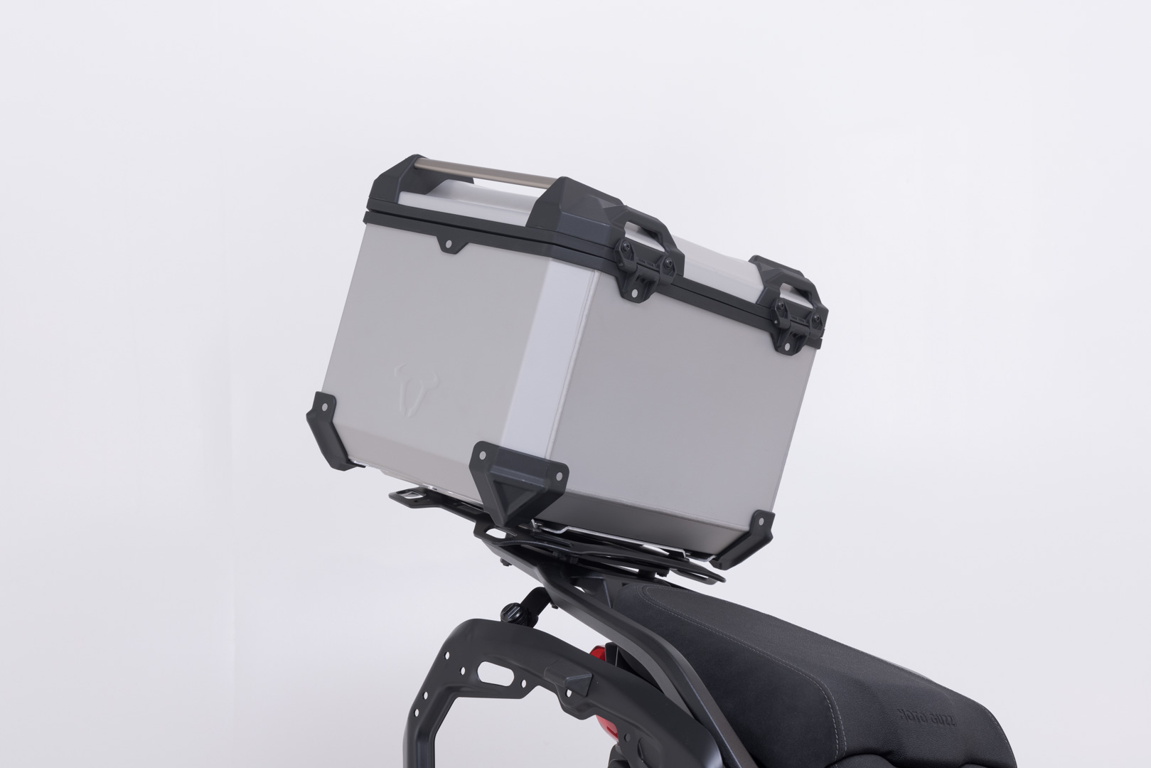 Sistem top case SW-Motech TRAX ADV - Argintiu. Moto Guzzi Stelvio (23-). Figura 5