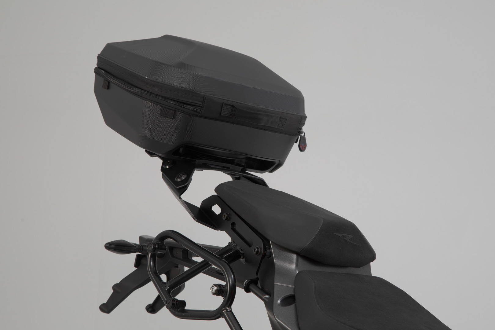 SW-Motech STREET-RACK - Negru. KTM 1290/1390 Super Duke R / Evo. Figura 5