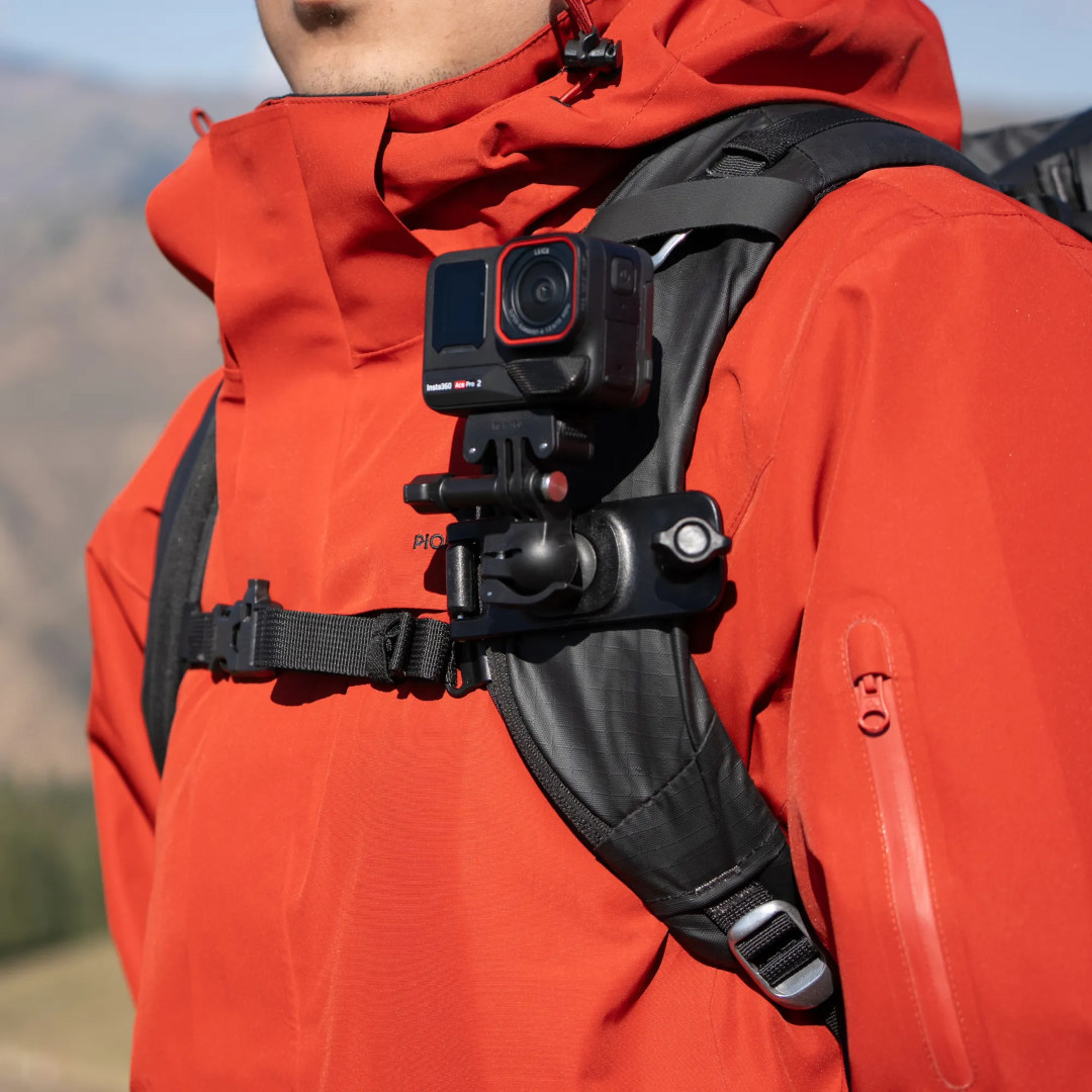Insta360 Clipe de mochila Figura 1