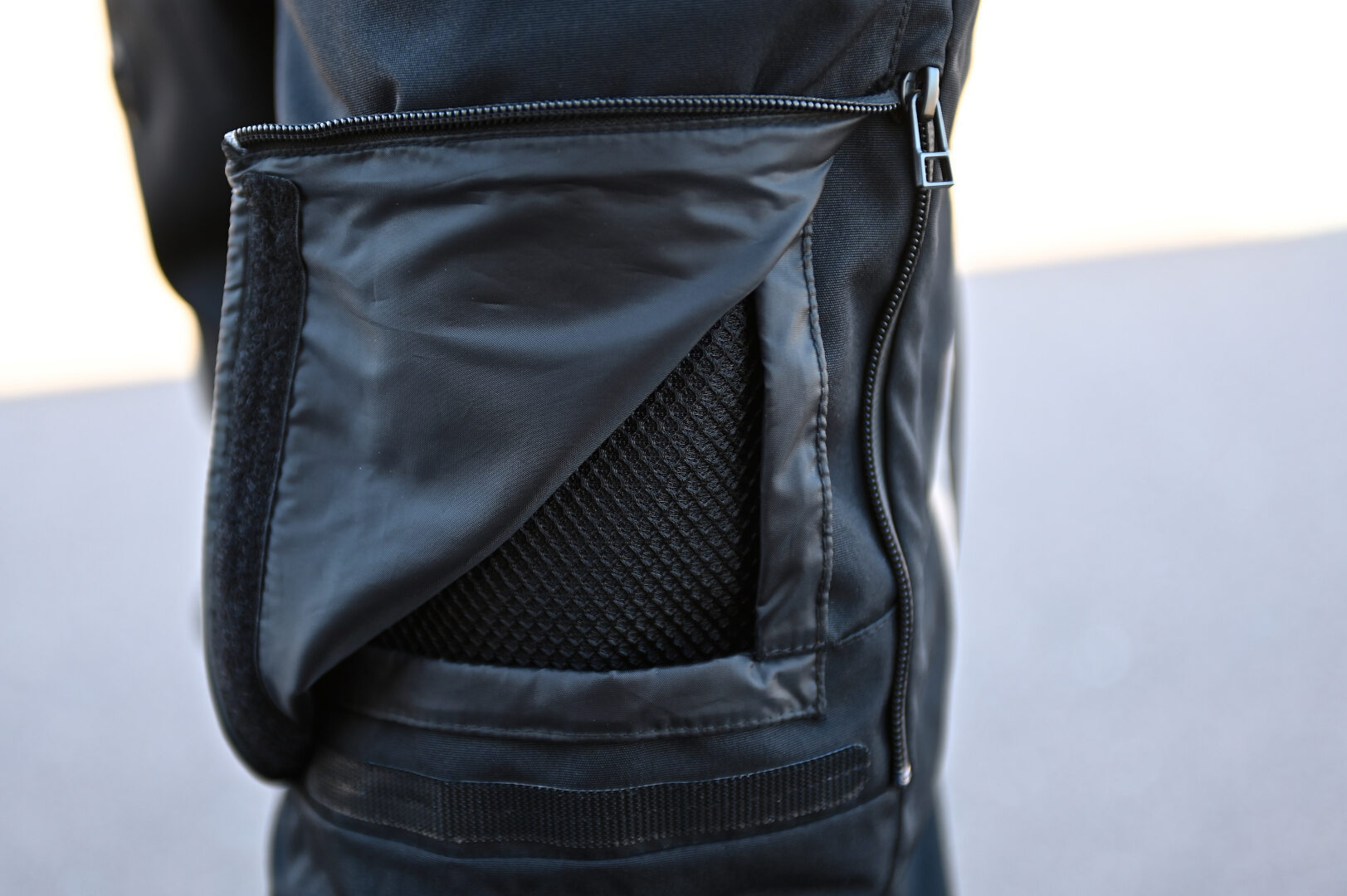 Richa Infinity 3 Pro waterproof Motorcycle Textile Pants M Figure 4