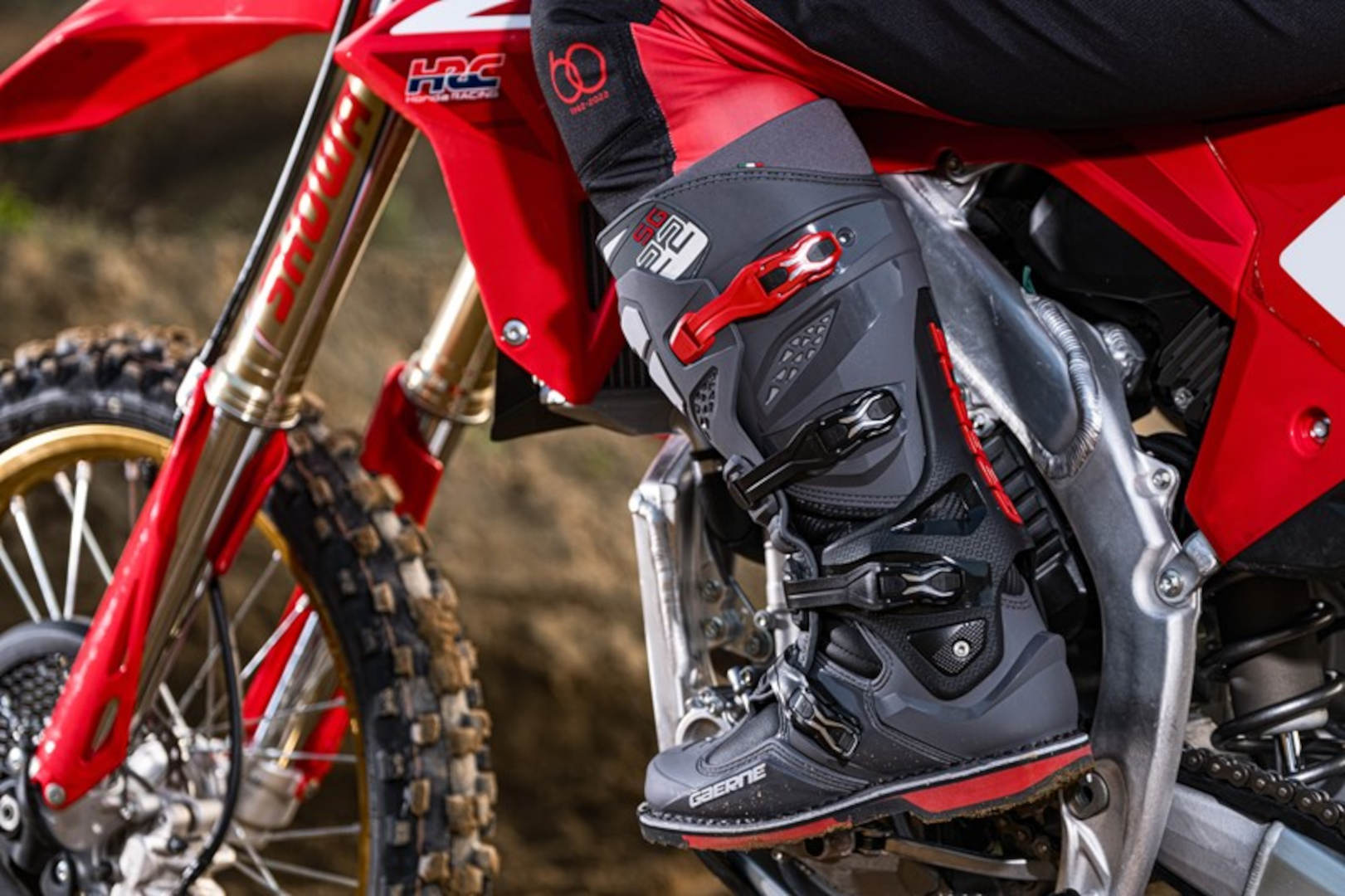 Gaerne SG-22 Motocross Stiefel anthrazit/rot 46 Abbildung 2