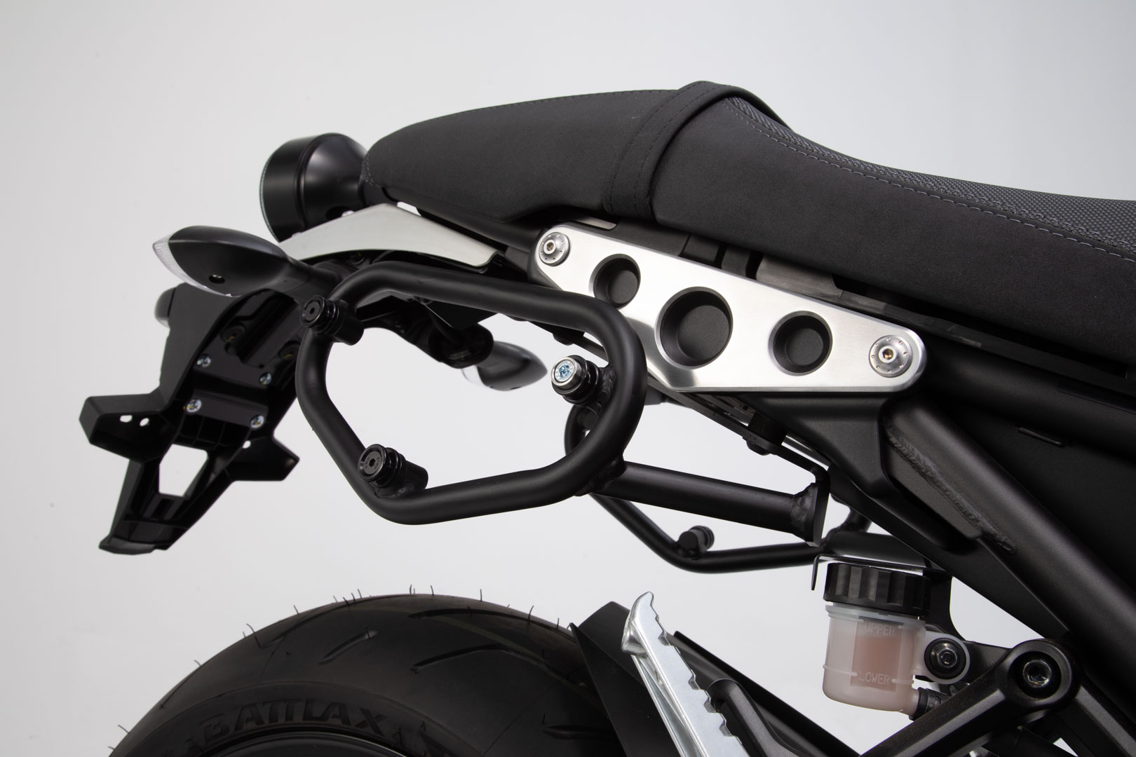 Portavion lateral SW-Motech SLC stânga - Yamaha XSR900 (15-21) / Abarth (17-). Figura 2