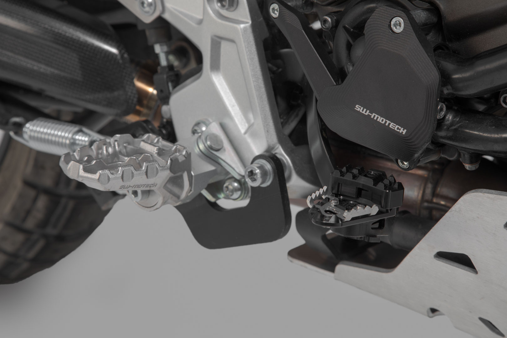 Extensie SW-Motech pentru pedala de frână - Neagră. Modele Yamaha Ténéré 700 (19-). Figura 2