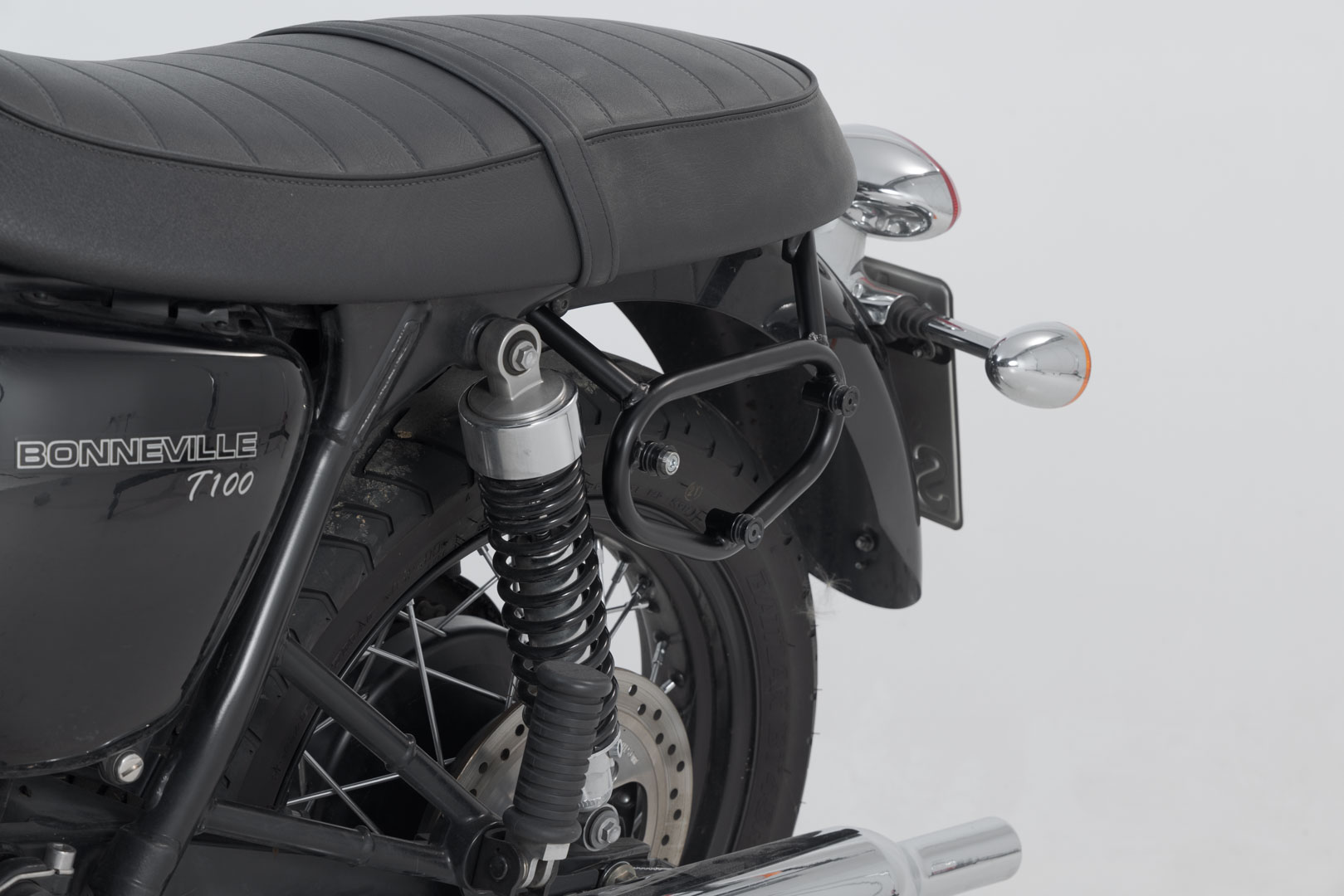SW-Motech SLC laterale sinistro - Triumph Thruxton 900, Bonneville/SE/T100, Scrambl. Figura 4