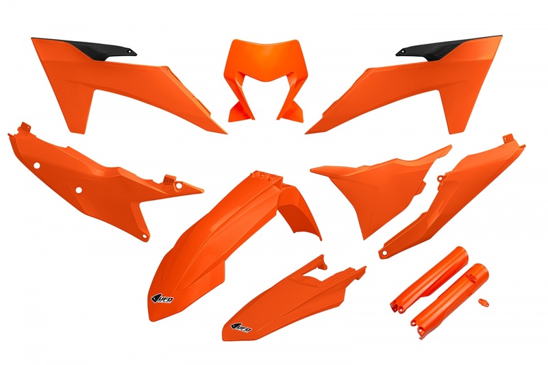 UFO Full Plastic Kit-image-749256965