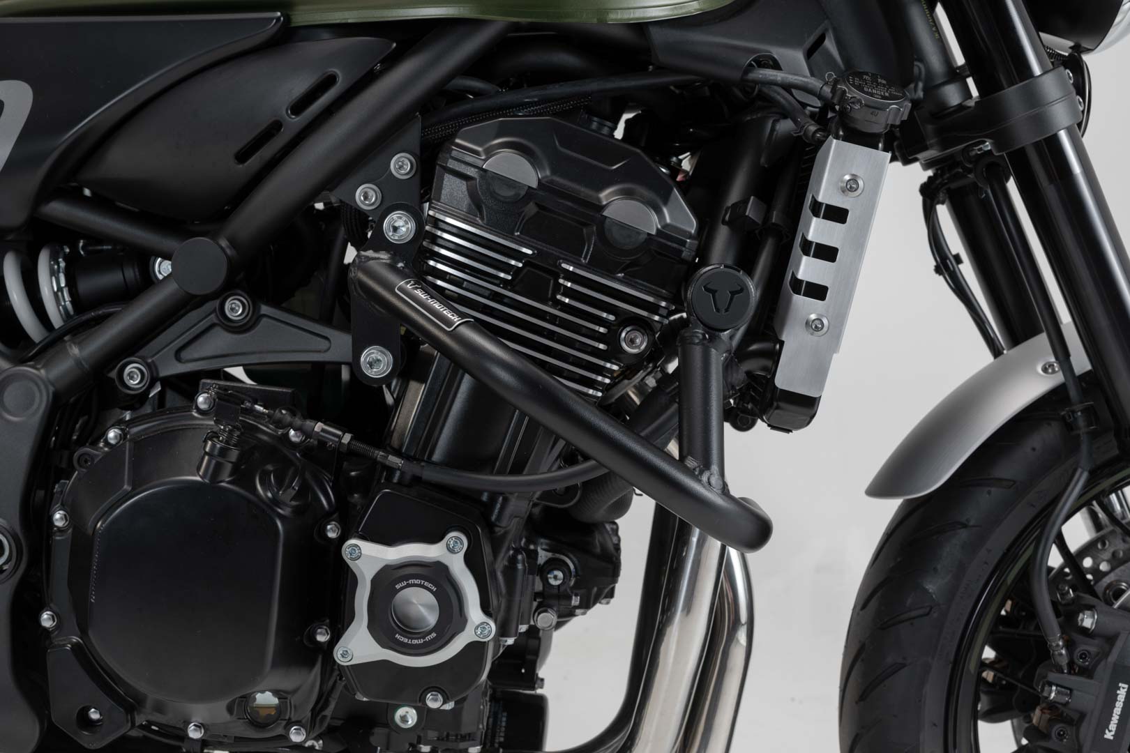 SW-Motech Crash bar - Negru. Kawasaki Z900RS/ Cafenea (17-). Figura 4