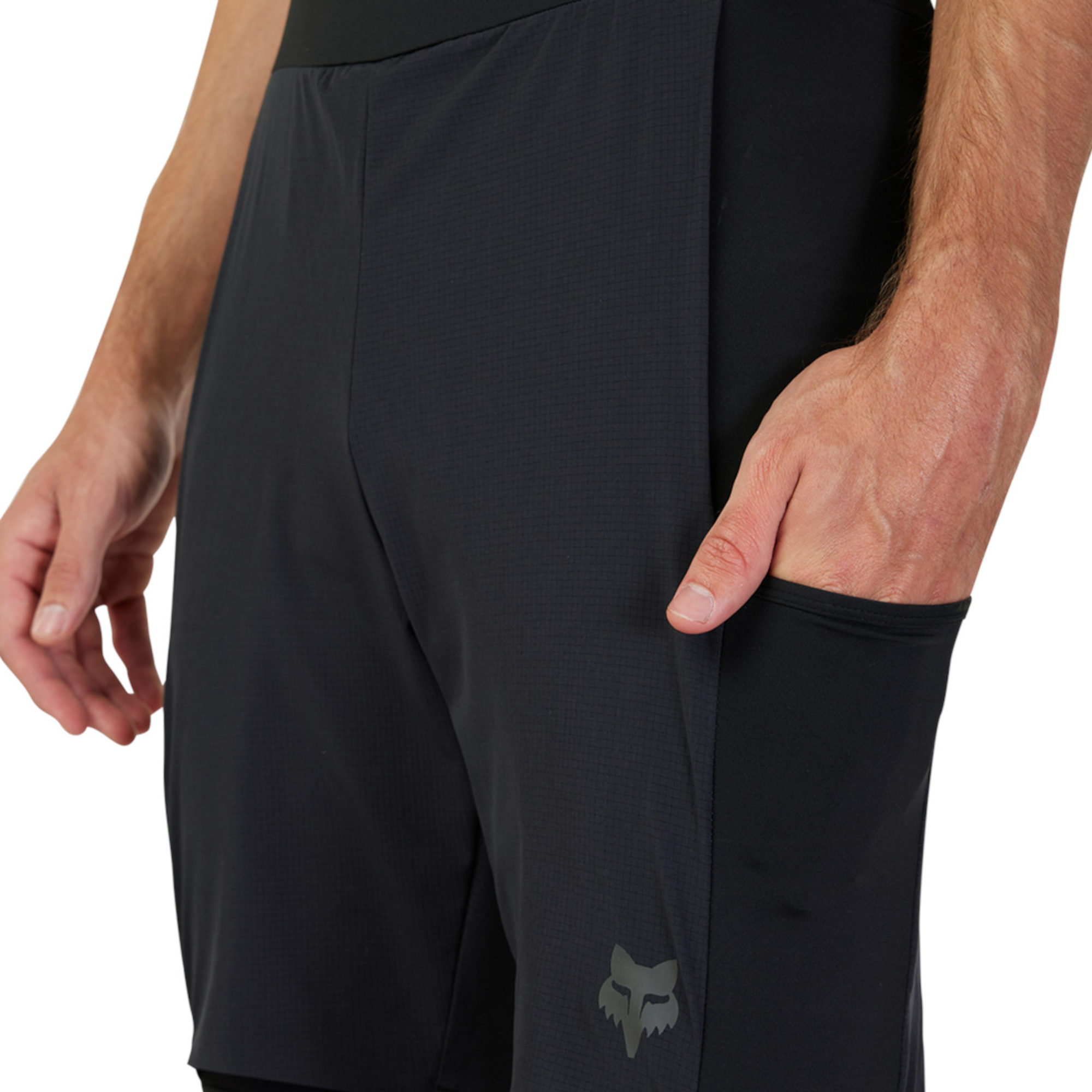 FOX Flexair Ascent Cargo Bib Bicycle Shorts black L Figure 3