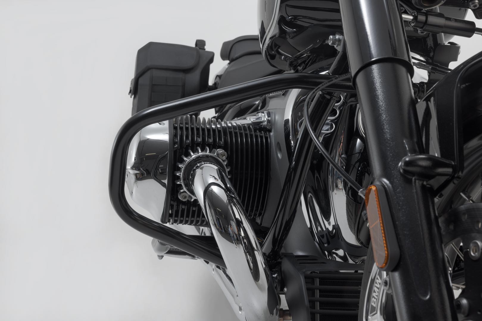SW-Motech Crash bar - Svart. BMW R18 (20-). Figur 3