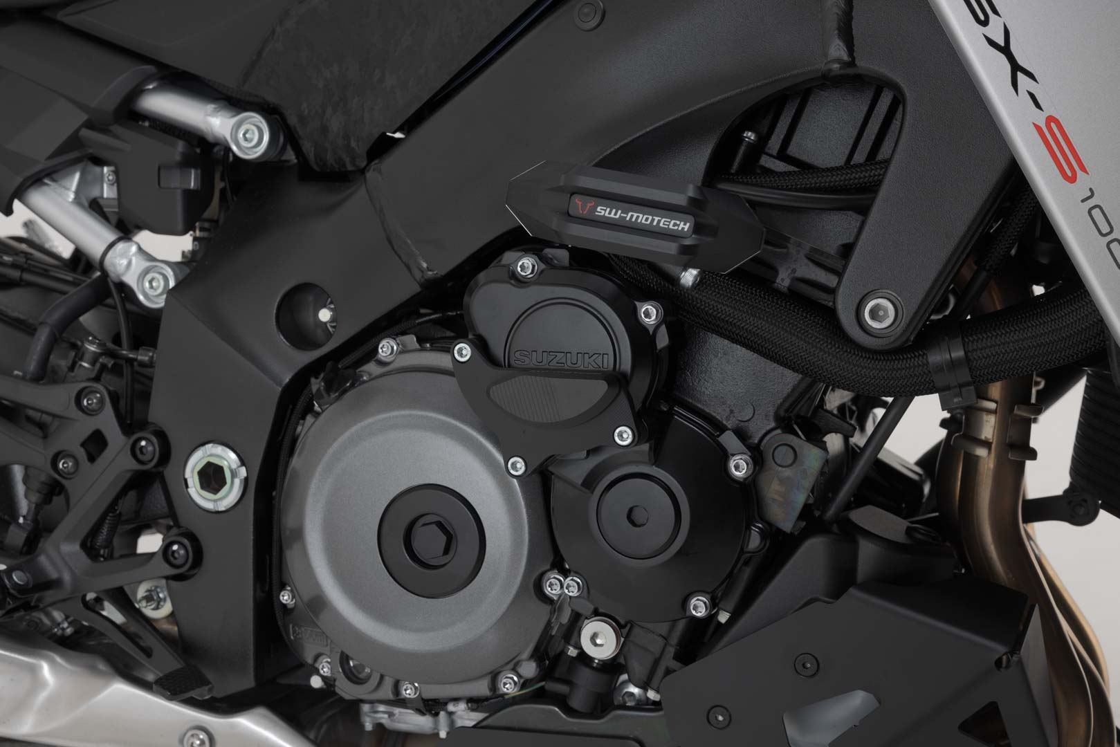 SW-Motech Motorhusskydd - Svart. Suzuki GSX-S 1000/GSX-S 950 (21-). Figur 2