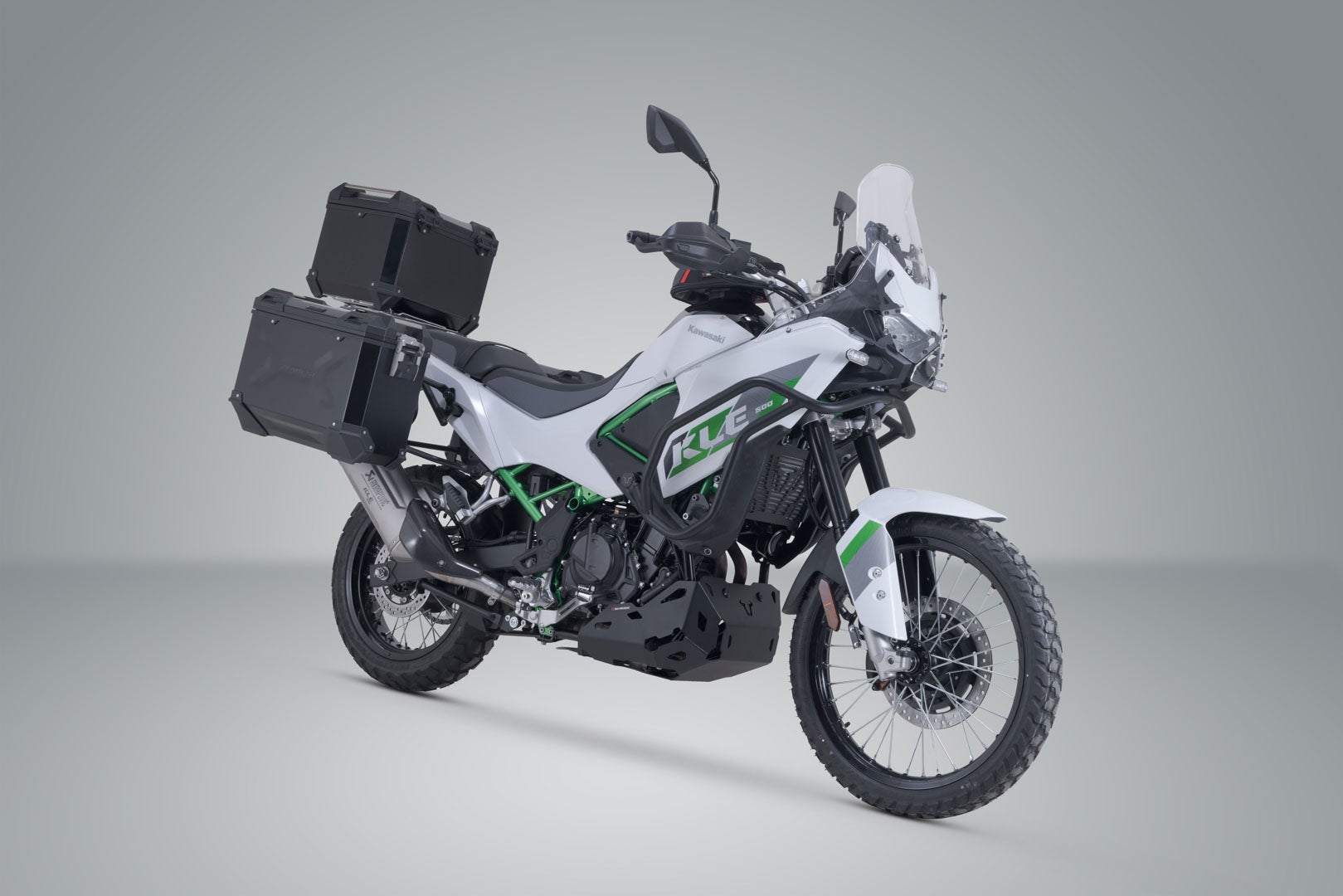 Side view of SW-Motech Adventure set TRAX ADV for Akrapovic - Black. Kawasaki KLE500 / KLE500 SE (26-).