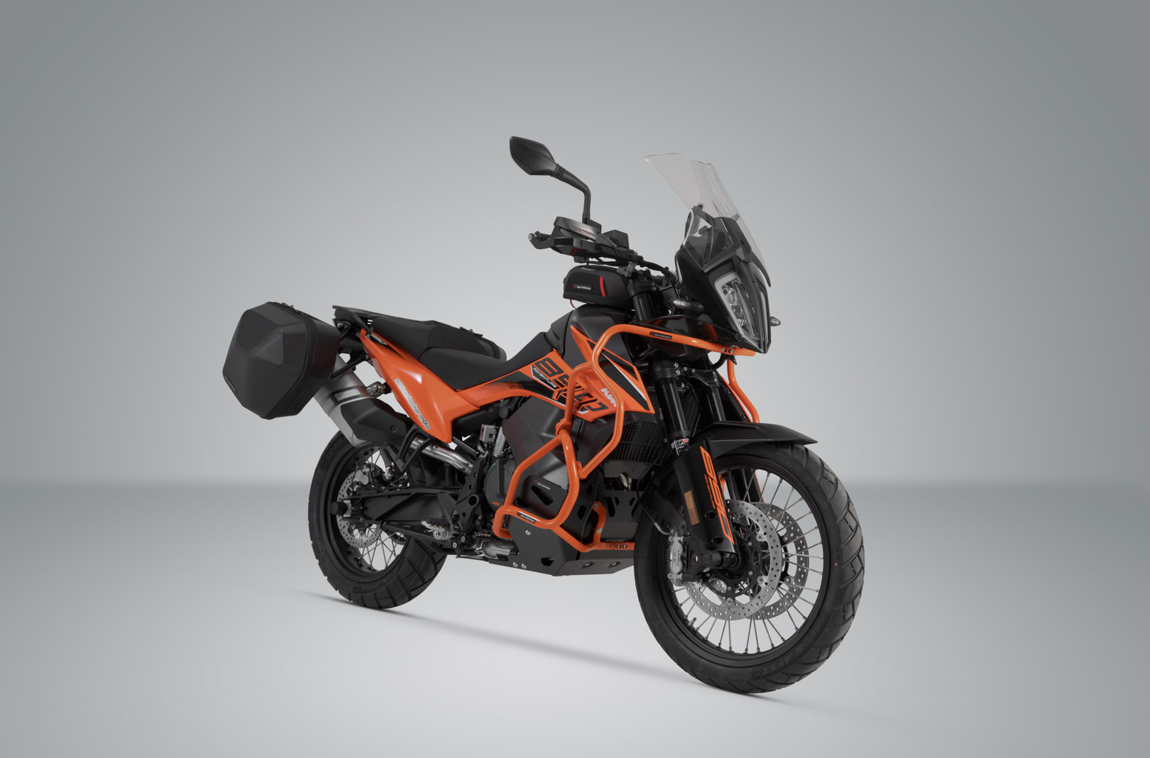 Sistem lateral SW-Motech URBAN ABS - 2x 16,5 l. KTM 790 Adv/R, 890 Adv/R, 890 SM T. Figura 2