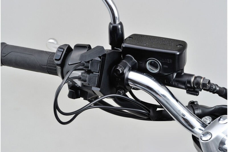 Daytona Slimmad USB Typ-A Strömförsörjning (2 ingångar) - Styre Ø22,2/25,4 Figur 3