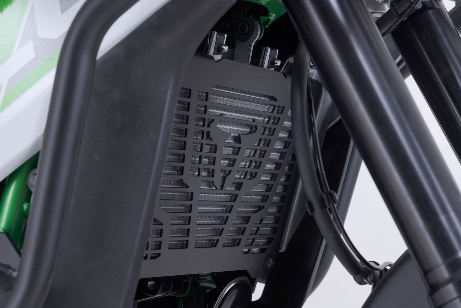 Protector de radiator SW-Motech - Negru. Kawasaki KLE500 / KLE500 SE (26-). Figura 5