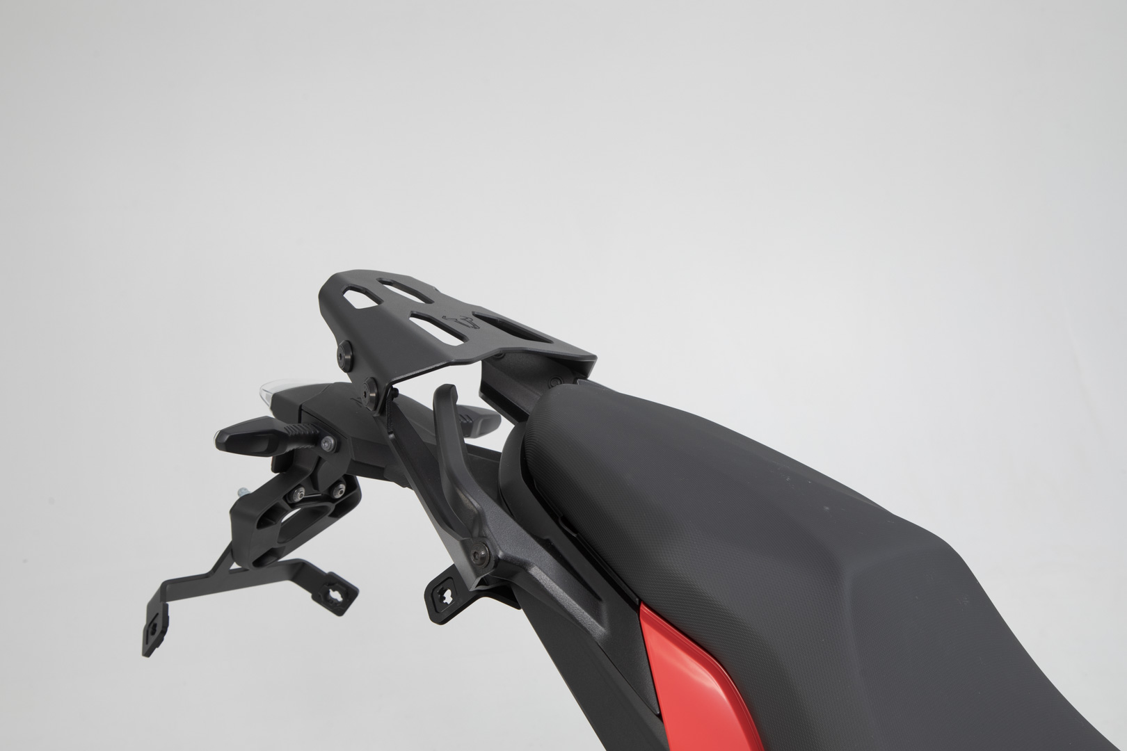SW-Motech STREET-RACK - Negru. BMW F 900 R / XR (19-). Figura 2