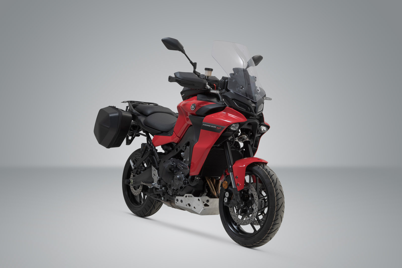 Sistem lateral SW-Motech URBAN ABS - 2x 16,5 l. Yamaha Tracer 9 / GT (20-) / GT+ (22-). Figura 2