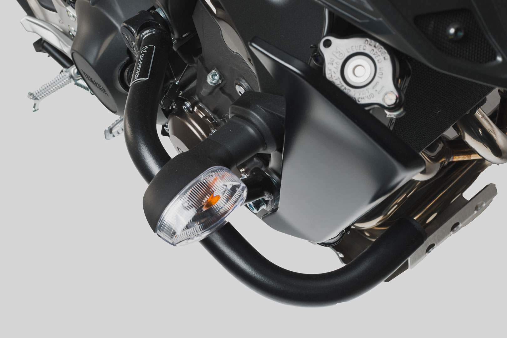 SW-Motech Crash bar - Svart. Yamaha MT-09 (16-20) / SP (17-20). Figur 3