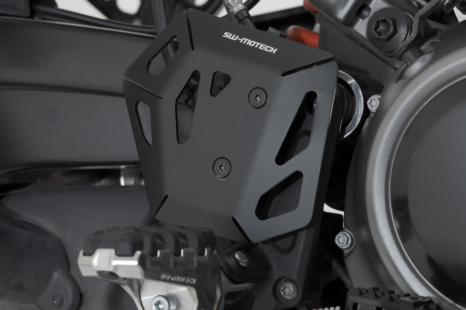 SW-Motech Protector cilindru de frână - Negru. Harley-Davidson Pan America (21-). Figura 2