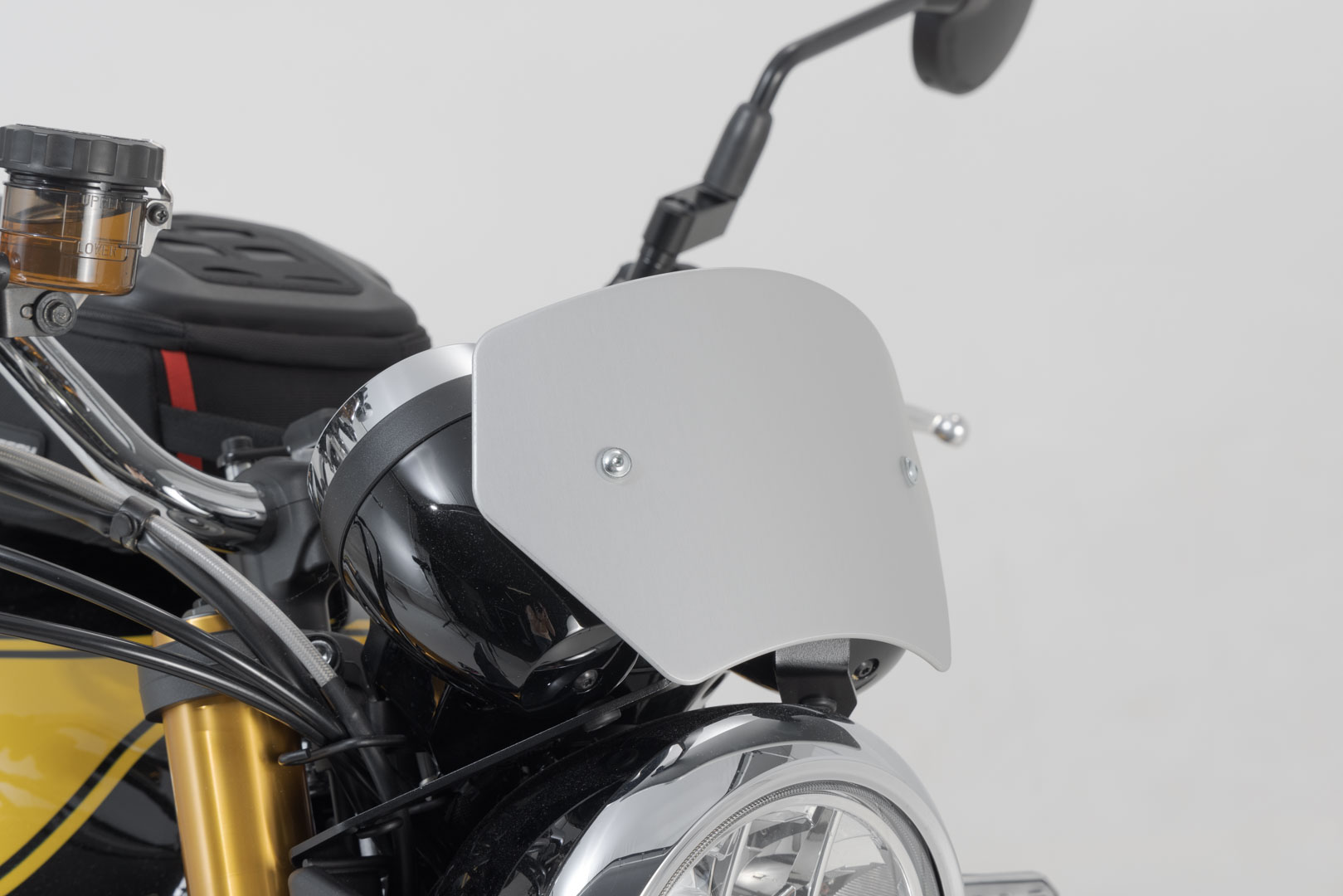 SW-Motech Para-brisas - Prata. Kawasaki Z900RS (17-) / SE (21-). Figura 2