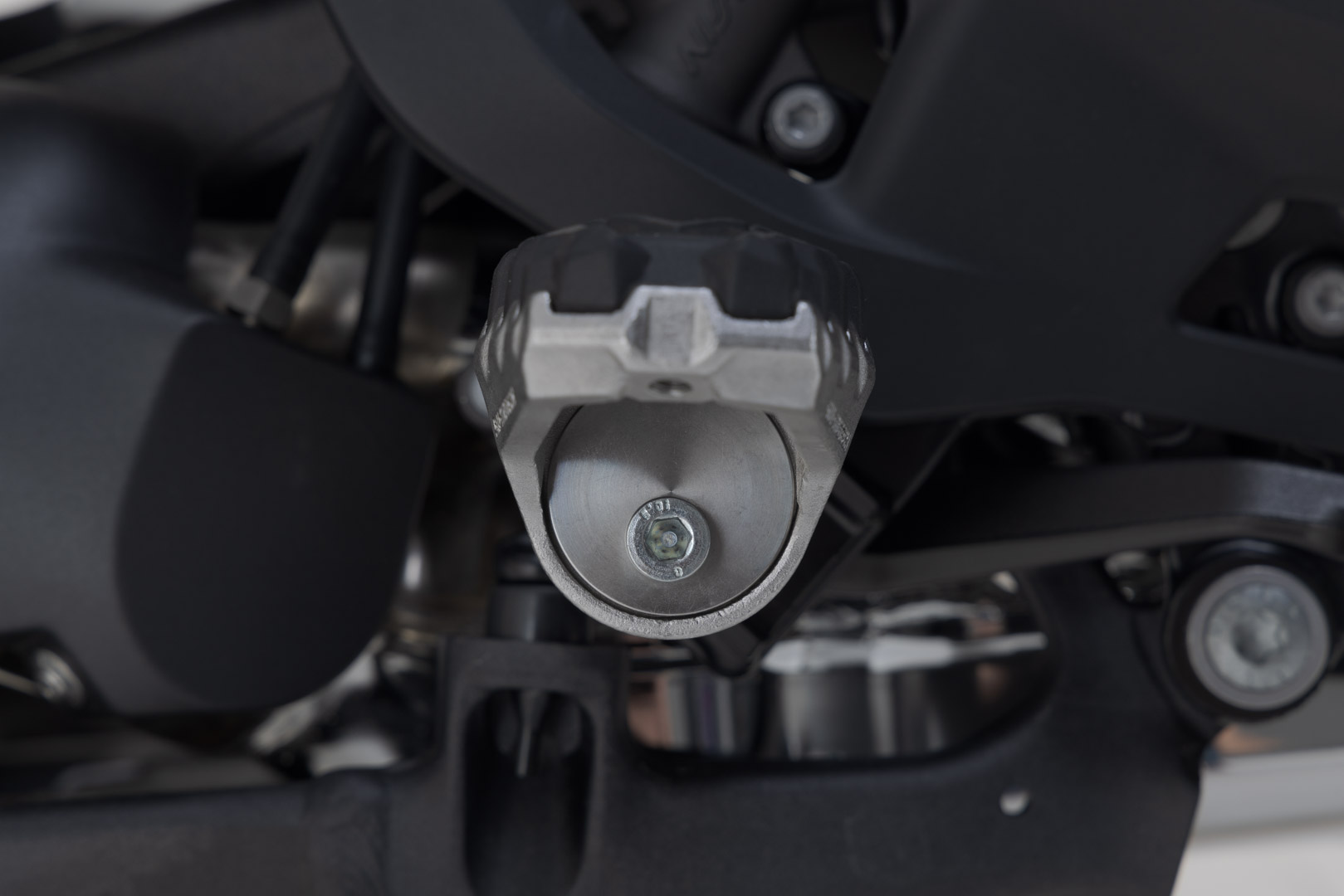 Kit de suport pentru picioare SW-Motech EVO - BMW R 1200 GS, R 1250 GS, R 1300 GS. Figura 5