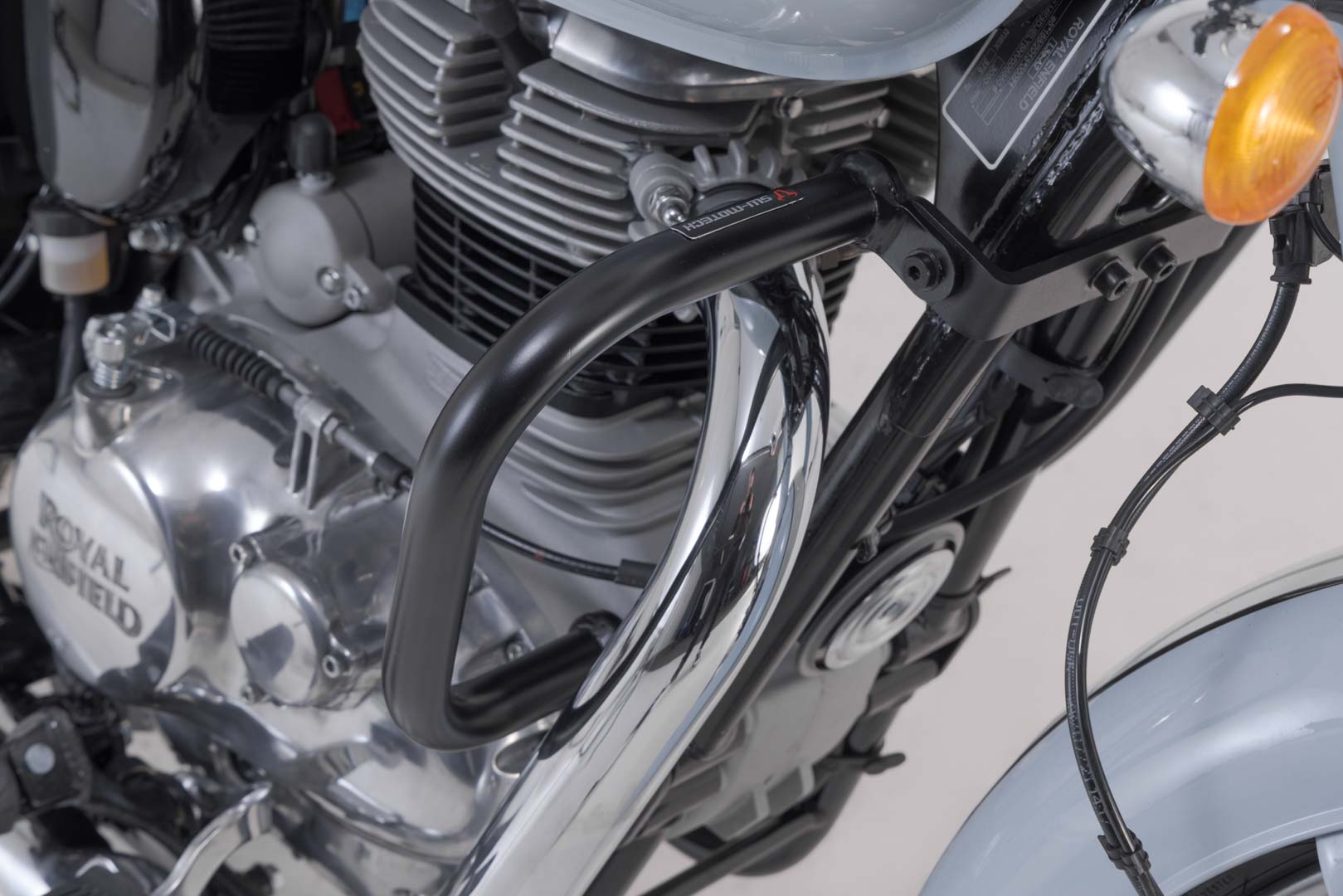 SW-Motech Crash bar - Royal Enfield Classic 350 (22-). Figur 1