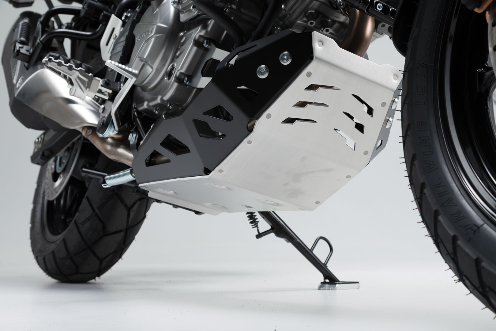 SW-Motech Motorskydd - Svart/Silver. Suzuki DL650 (11-) / XT (15-). Figur 2