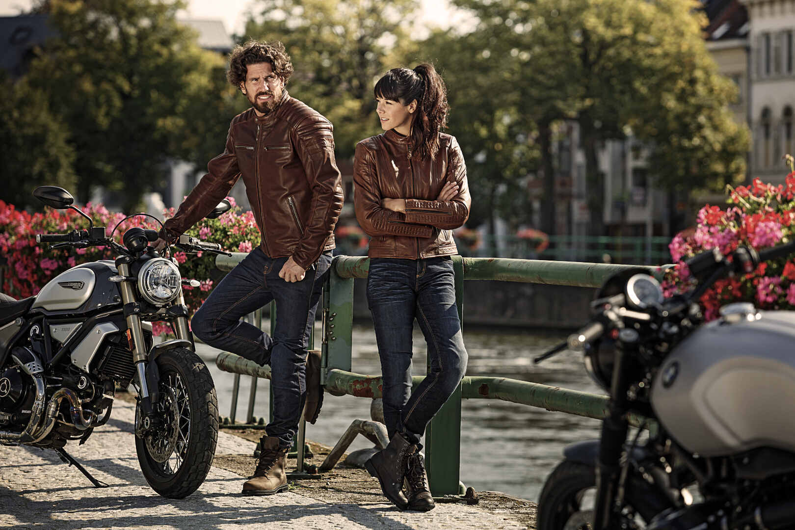 Richa Daytona 2 Motorcycle Leather Jacket brown 60 Figure 3