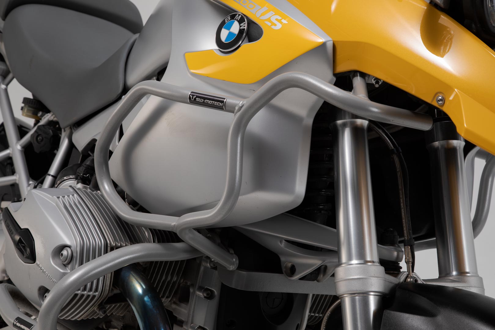 SW-Motech Övre krasch bar - Silver. BMW R1200 GS (04-07). Bara med krasch bar. Figur 4