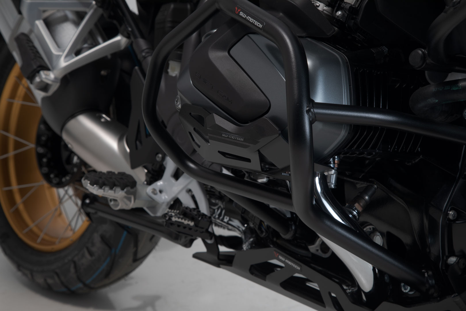 SW-Motech Protecția cilindrului - Neagră. BMW R 1250 GS (18-), R 1250 R (18-). Figura 1