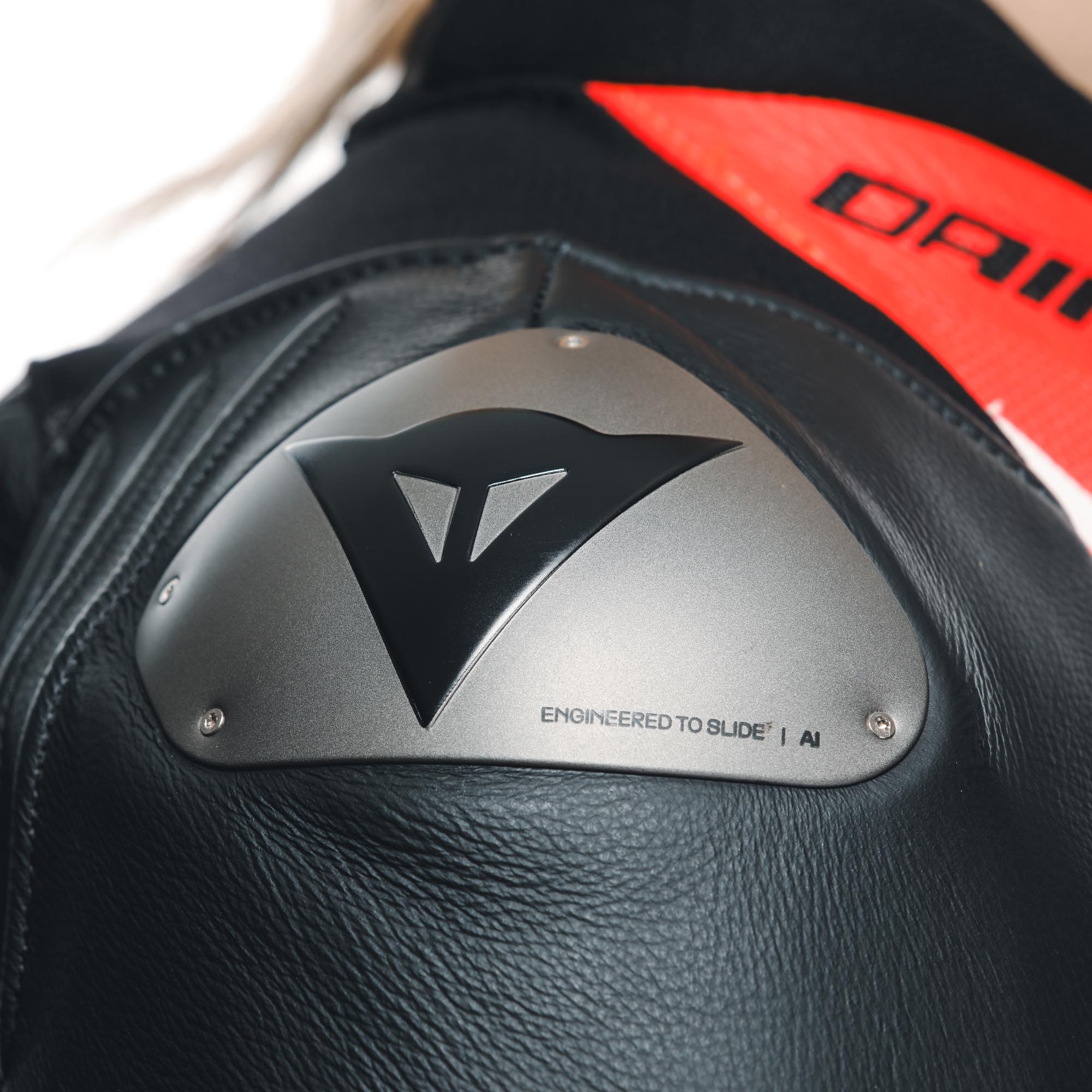 Dainese Misano 3 D-Air 2.0 Combinaison en cuir de moto une pièce perforée 54 Figure 14