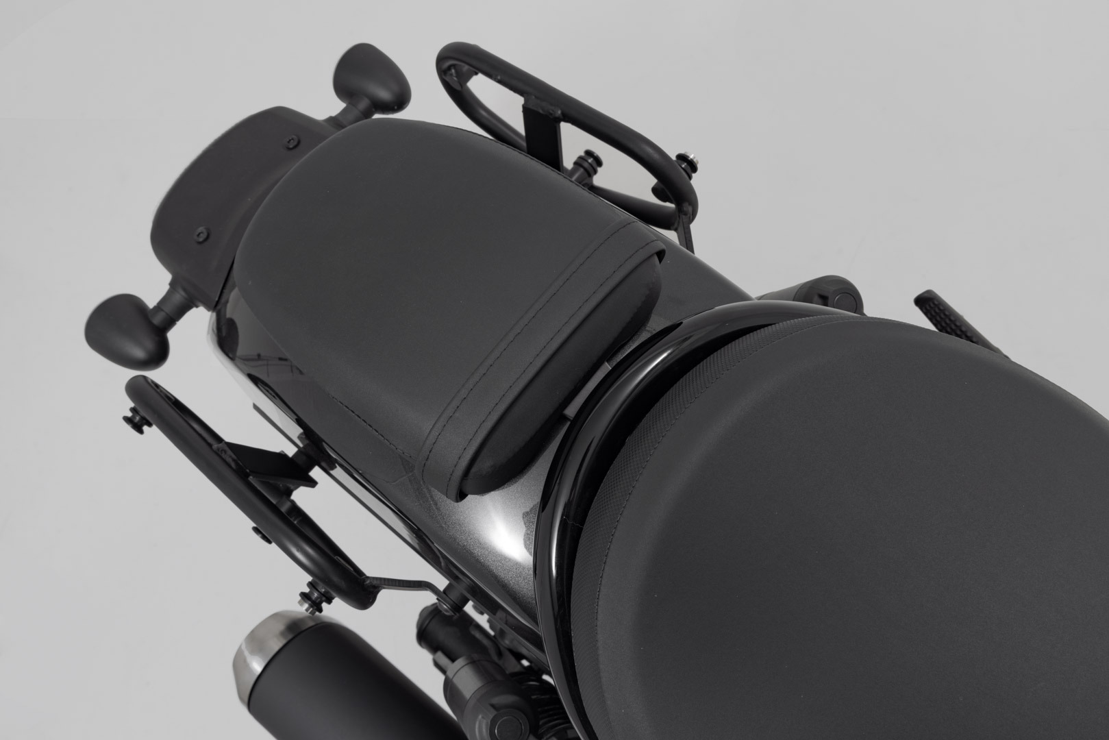 SW-Motech Legend Gear sistem de geantă laterală LC - Ediție neagră - Honda CMX1100 (20-). Figura 4