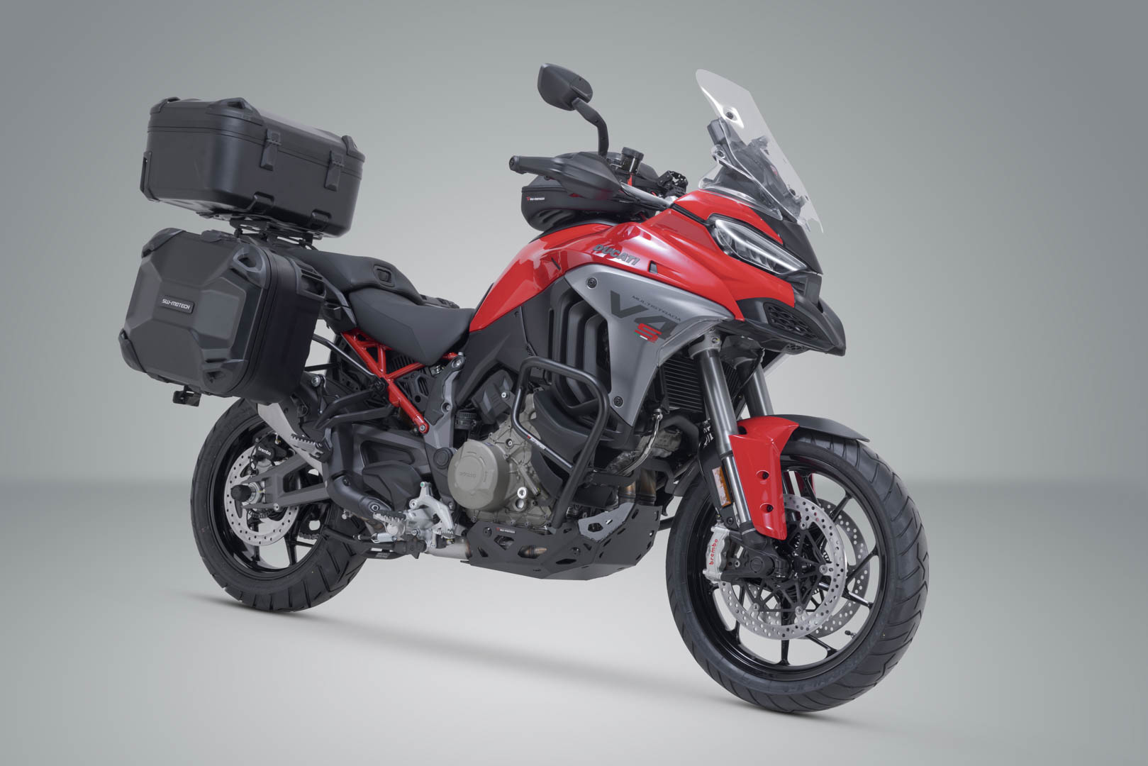 SW-Motech Adventure Set DUSC mit Topcase XL - Schwarz. Ducati Multistrada V4 (20-). Abbildung 1 SW-Motech Adventure Set DUSC mit Topcase XL - Schwarz. Ducati Multistrada V4 (20-). Abbildung 1